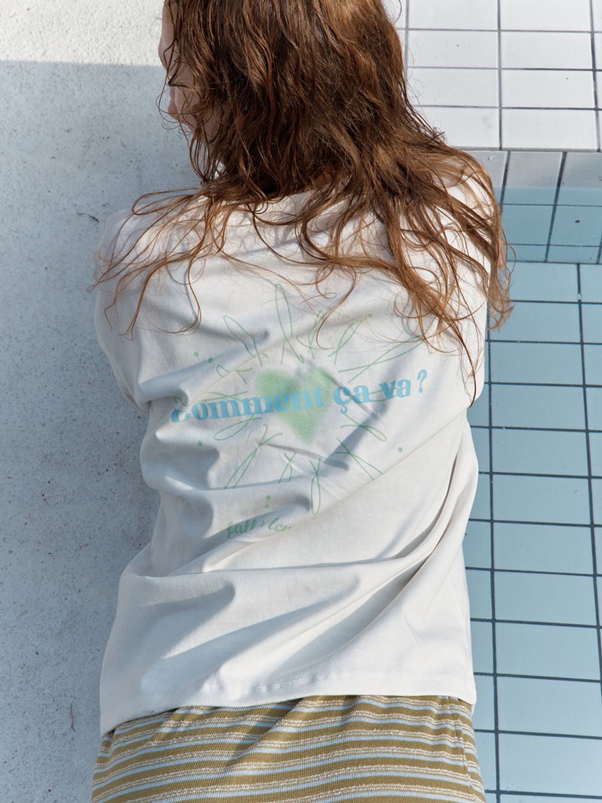 엘씨브이(LCVE) GLEAM PRINTING PIGMENT T-SHIRTS_IVORY