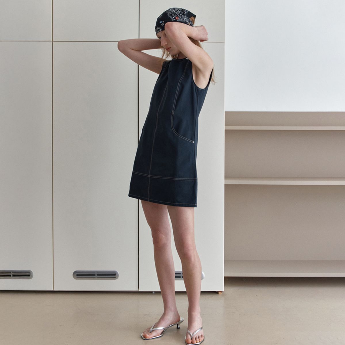 엘씨브이(LCVE) STITCHED POCKET MINI DRESS_NAVY