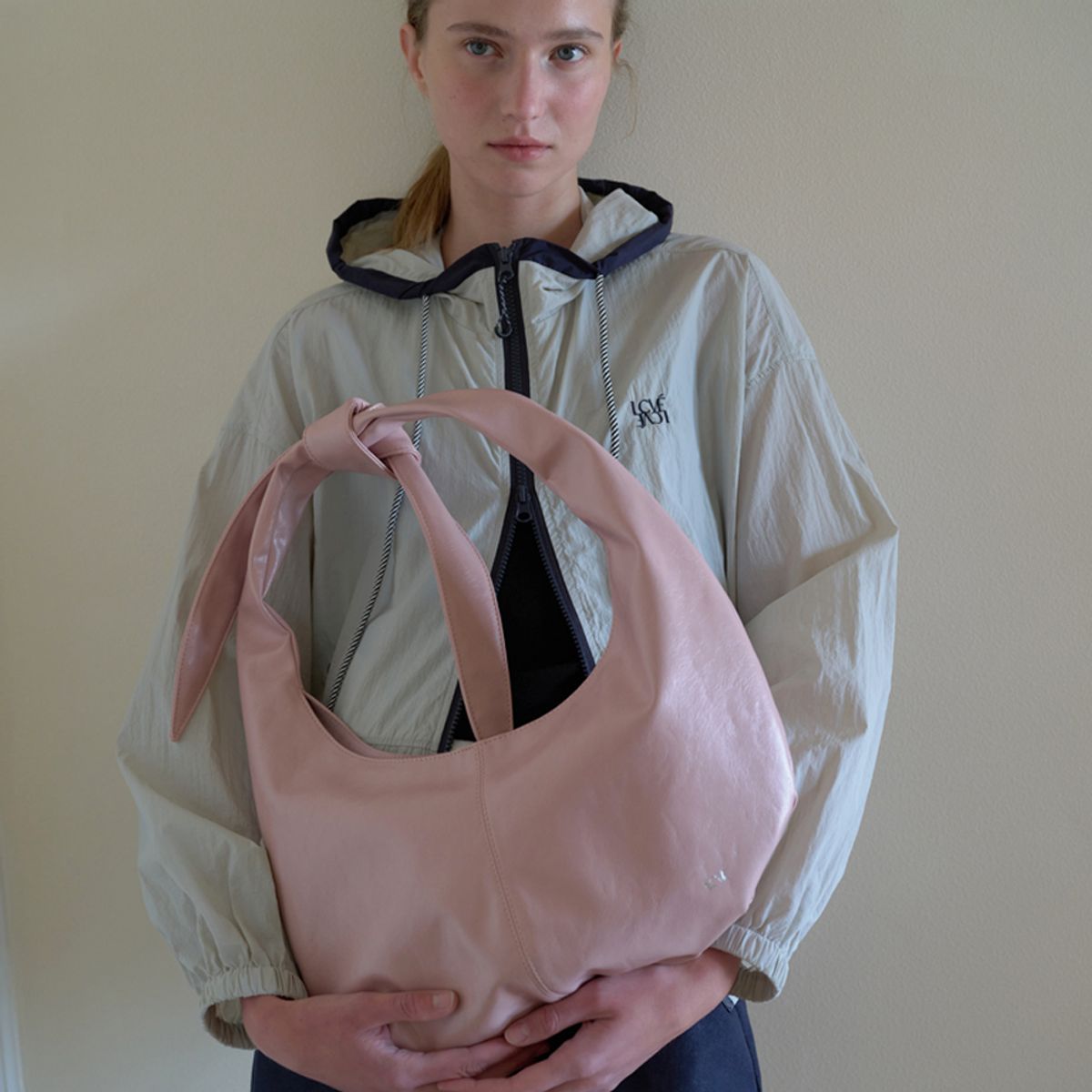 엘씨브이(LCVE) LUNE HOBO BAG_PINK
