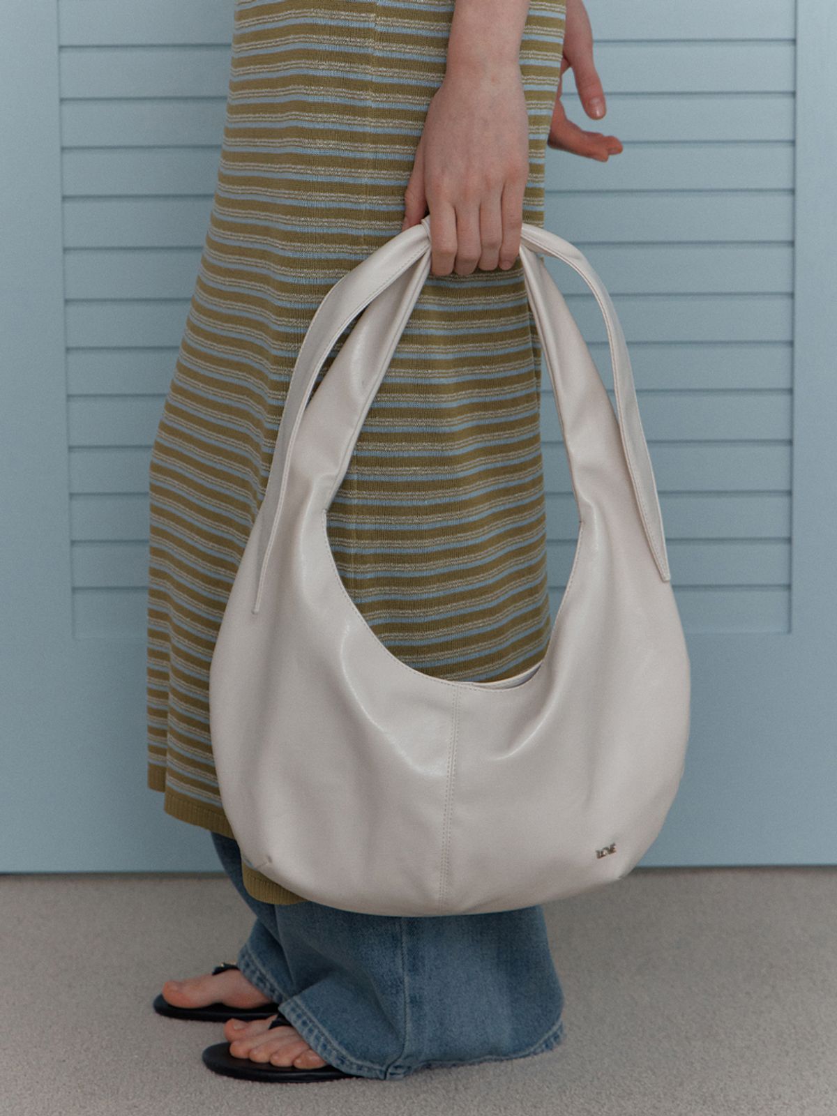 엘씨브이(LCVE) LUNE HOBO BAG_IVORY