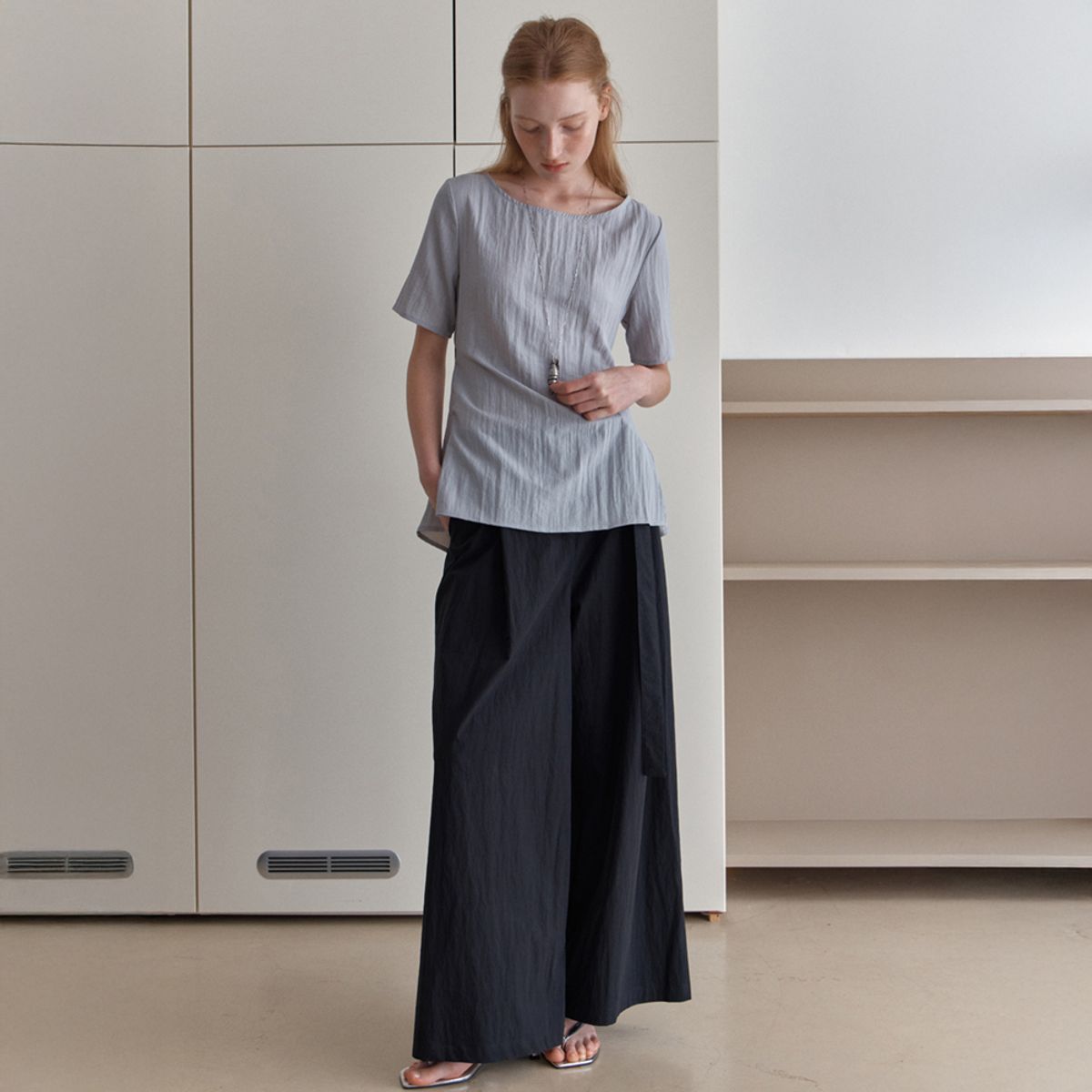 엘씨브이(LCVE) PIN-TUCK WIDE BELTED PANTS_BLACK