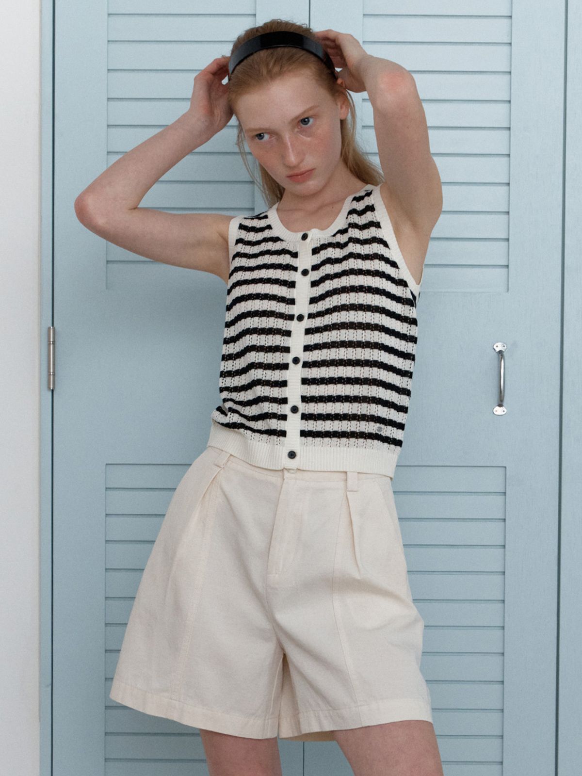 엘씨브이(LCVE) TUCK DETAIL BERMUDA PANTS_BEIGE