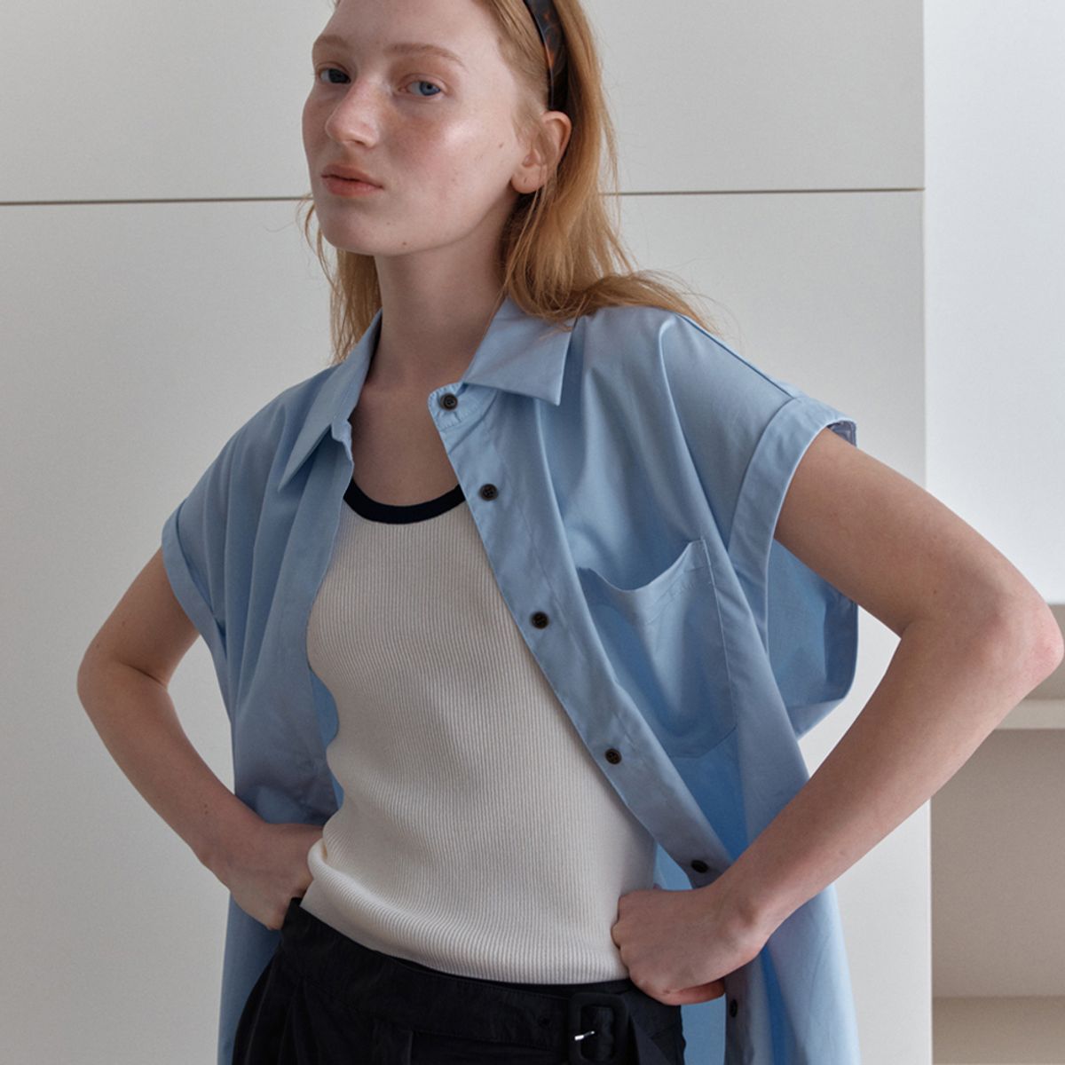 엘씨브이(LCVE) COLOR BLOCK SLEEVELESS KNIT TOP_IVORY