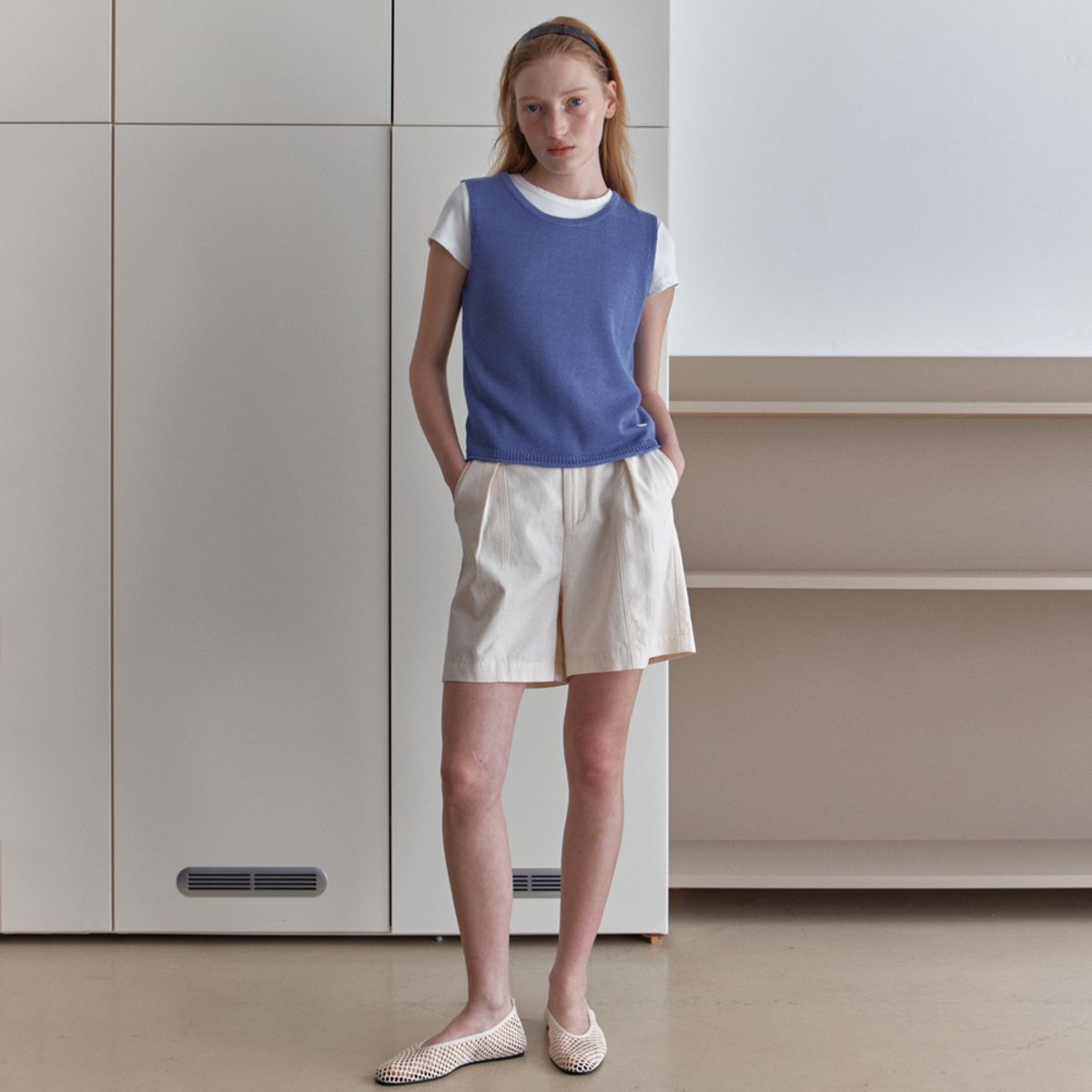 엘씨브이(LCVE) DIAGONAL BUTTONS SLEEVELESS KNIT_BLUE