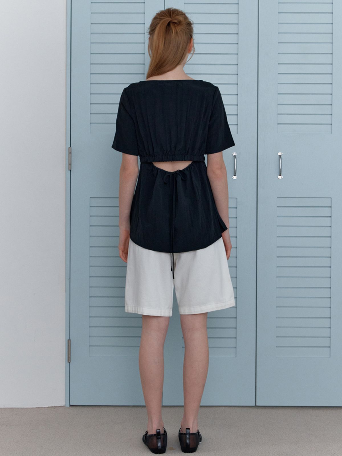 엘씨브이(LCVE) BACK CUT-OUT BLOUSE TOP_BLACK