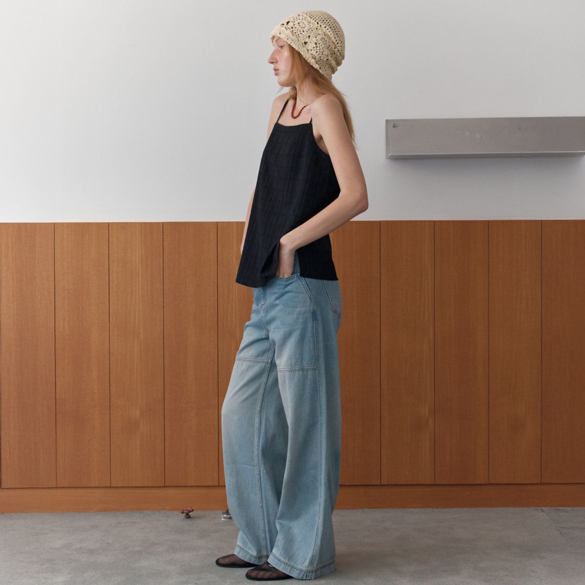 엘씨브이(LCVE) TEXTURED SLEEVELESS BLOUSE_BLACK
