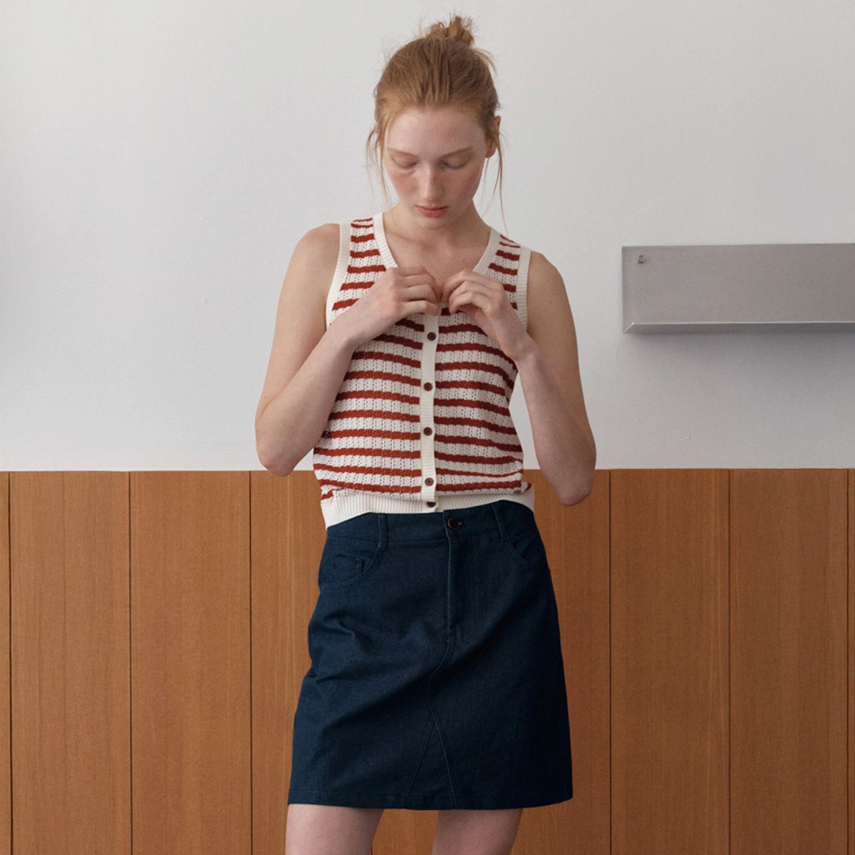 엘씨브이(LCVE) LINEN STRIPE SLEEVELESS KNIT_RED