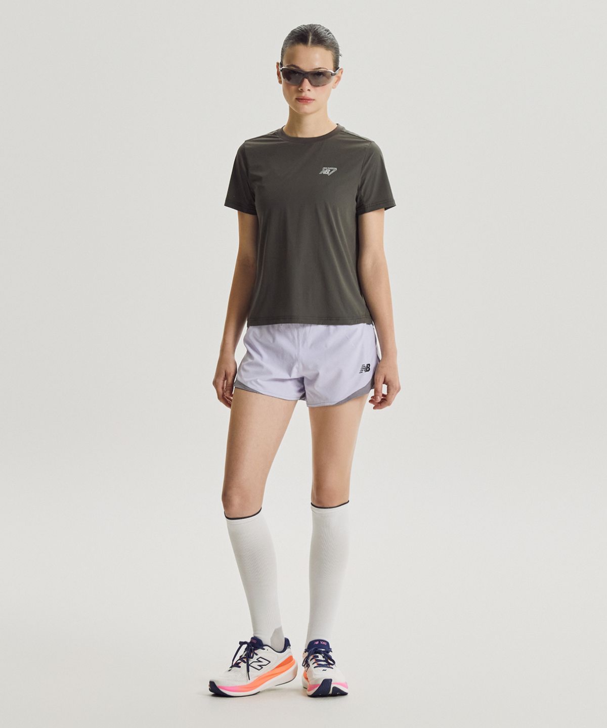 뉴발란스(NEW BALANCE) NBNEG35702 / WOMEN RC AIR PRO 반팔티 (CHARCOAL)