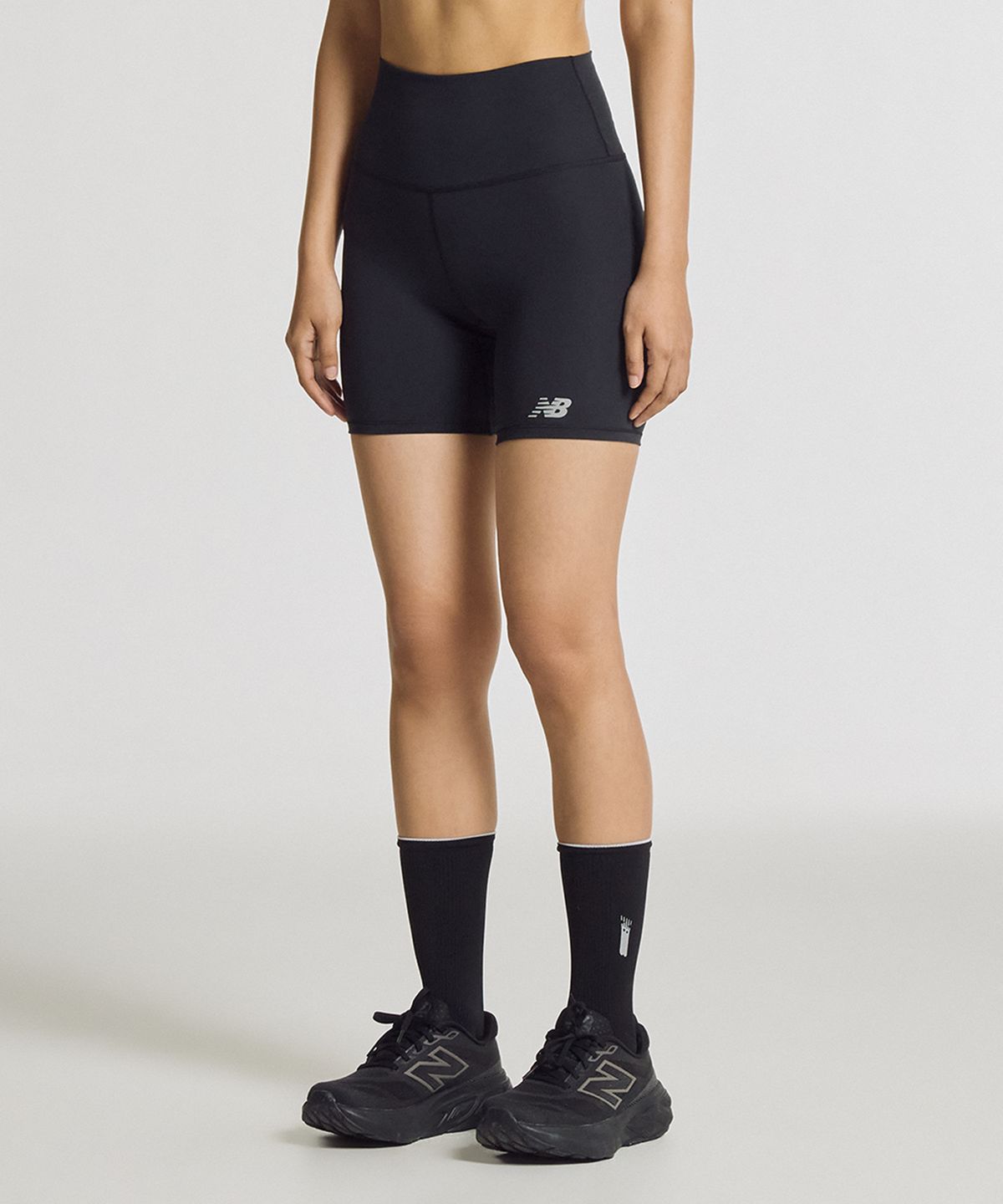 뉴발란스(NEW BALANCE) NBNSG3V822 / WOMEN 하모니 하이라이즈 6인치 레깅스 (BLACK)