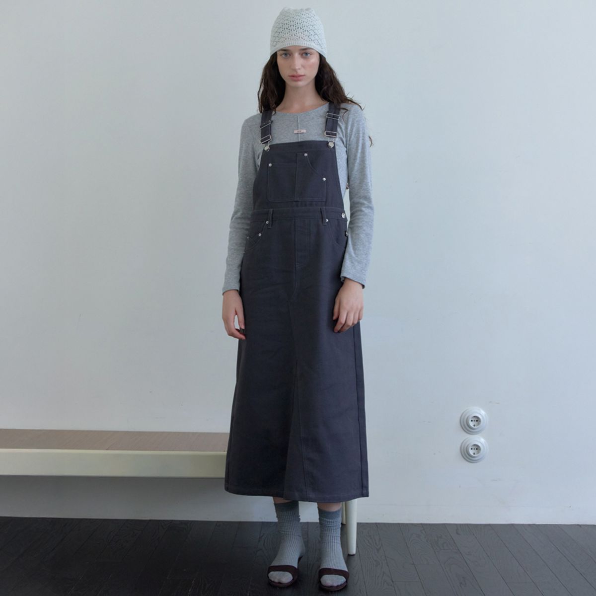 엘씨브이(LCVE) COTTON OVERALL DRESS_CHARCOAL