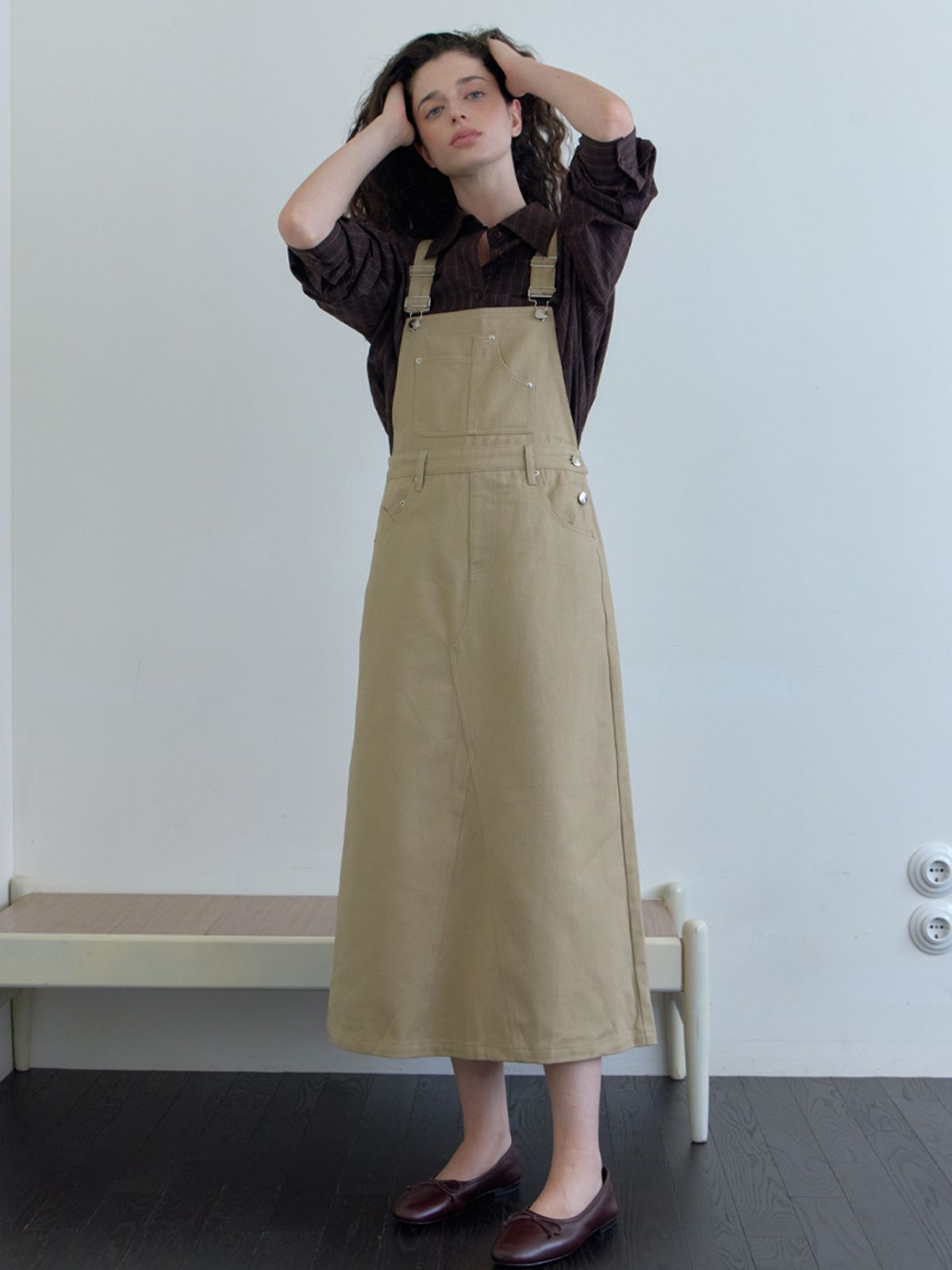 엘씨브이(LCVE) COTTON OVERALL DRESS_BEIGE