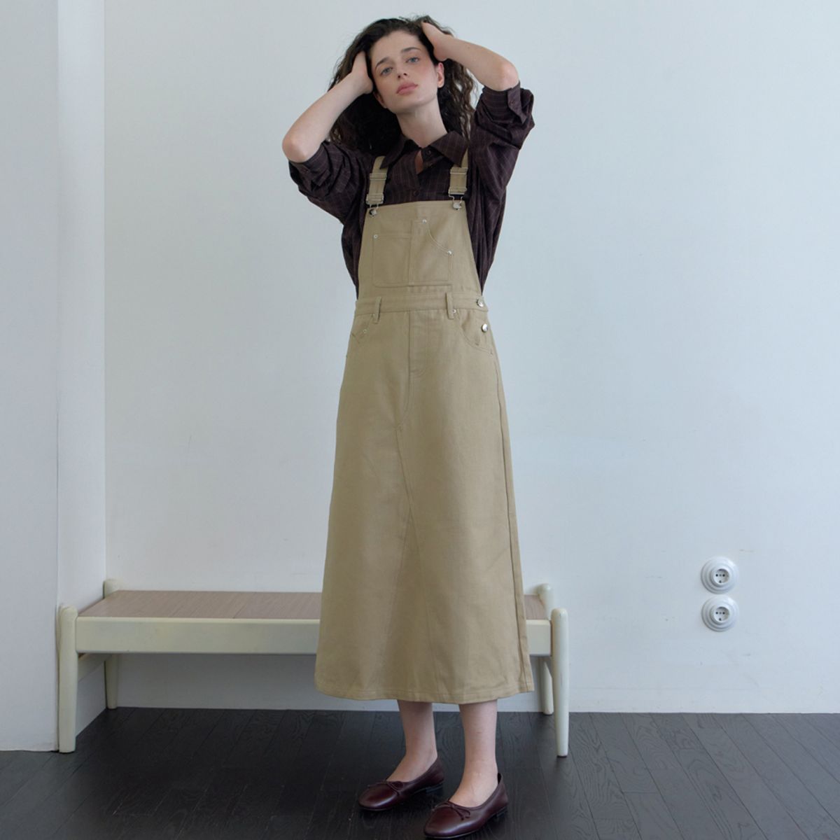 엘씨브이(LCVE) COTTON OVERALL DRESS_BEIGE
