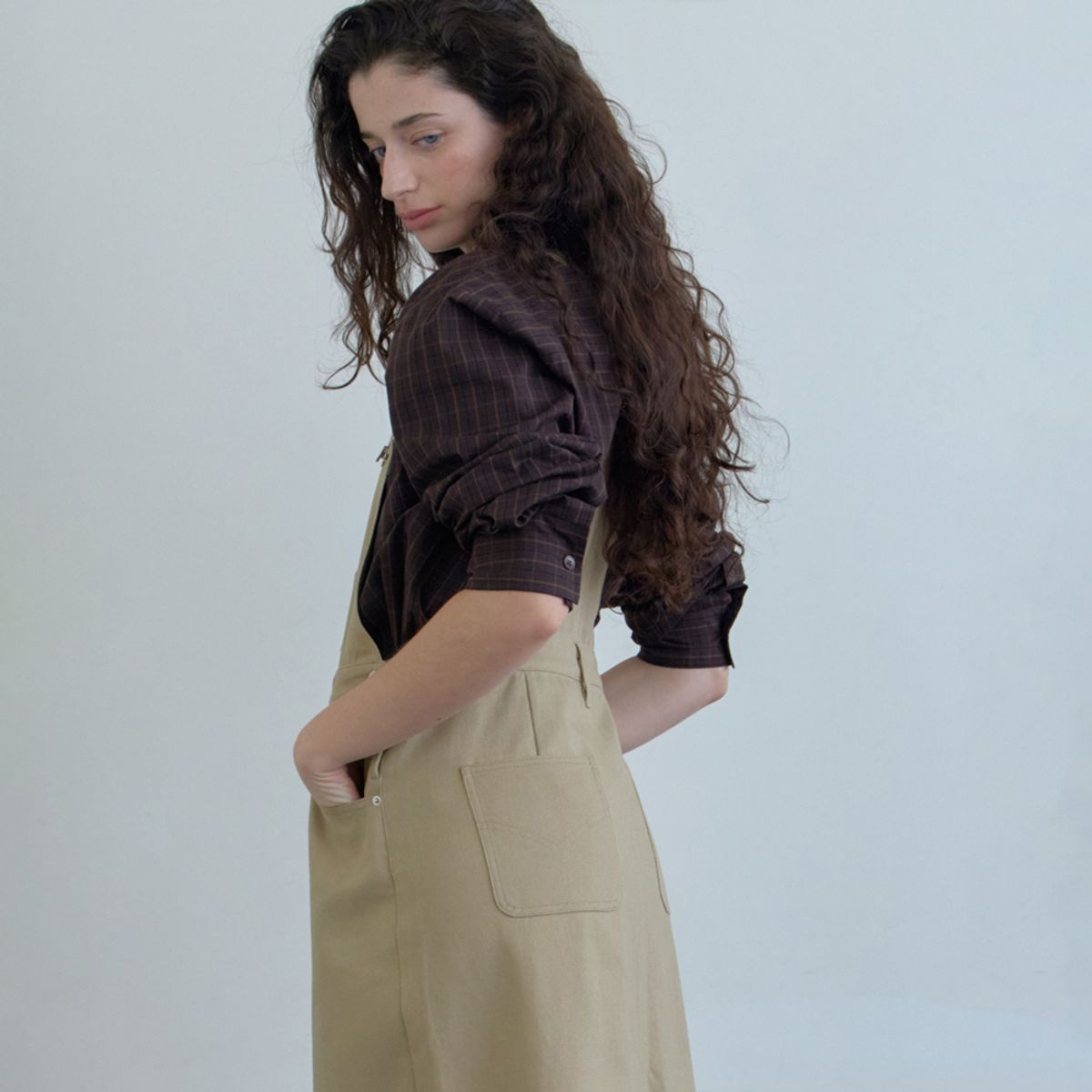 엘씨브이(LCVE) COTTON OVERALL DRESS_BEIGE