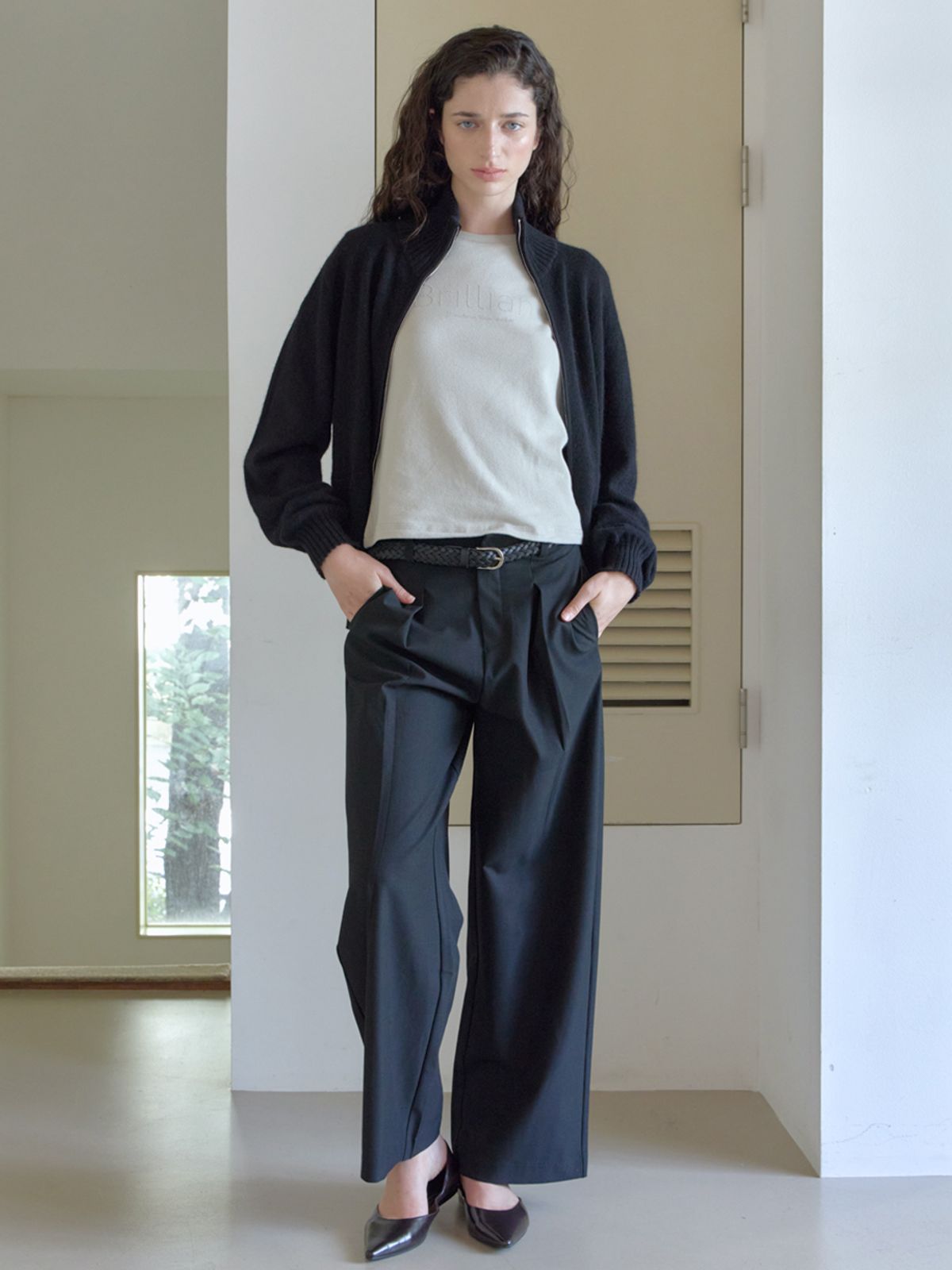 엘씨브이(LCVE) ONE-TUCK WIDE SLACKS_BLACK