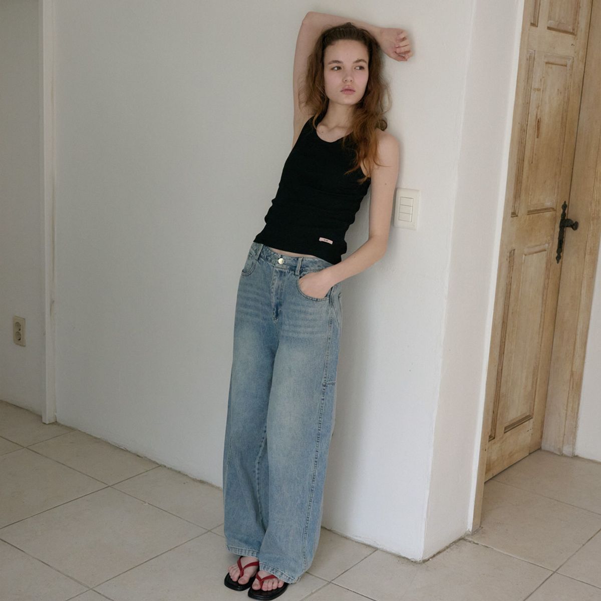 엘씨브이(LCVE) CURVED WIDE DENIM PANTS_BLUE