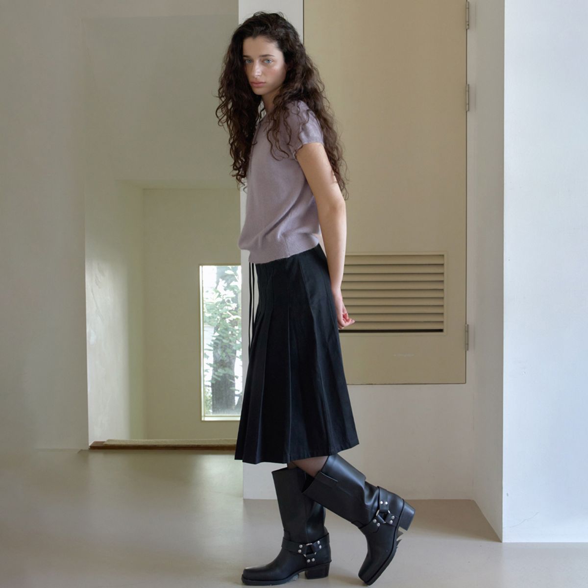 엘씨브이(LCVE) DRAWSTRING PLEATED SKIRT_BLACK