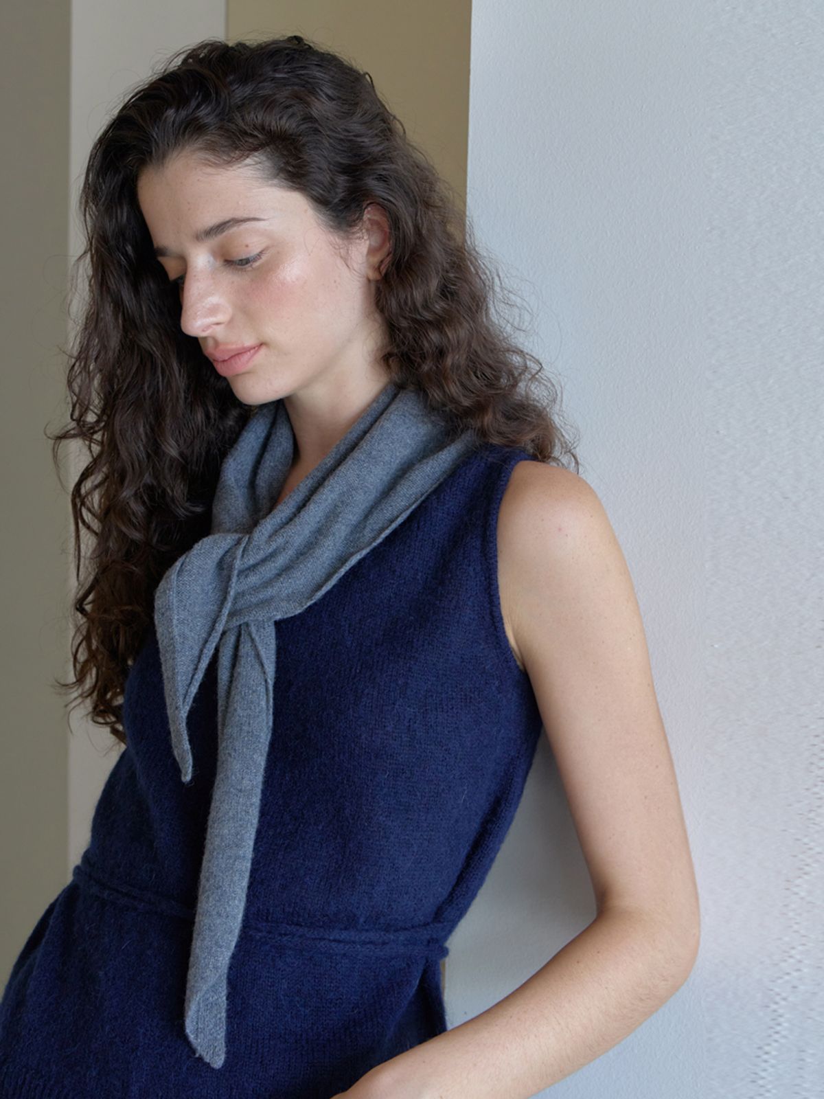 엘씨브이(LCVE) COZY MOHAIR KNIT VEST_COBALT BLUE