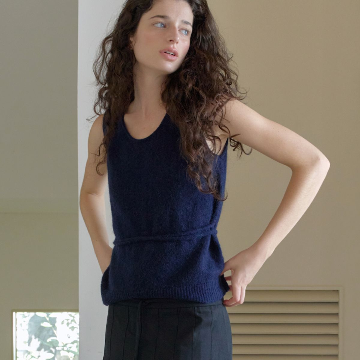 엘씨브이(LCVE) COZY MOHAIR KNIT VEST_COBALT BLUE
