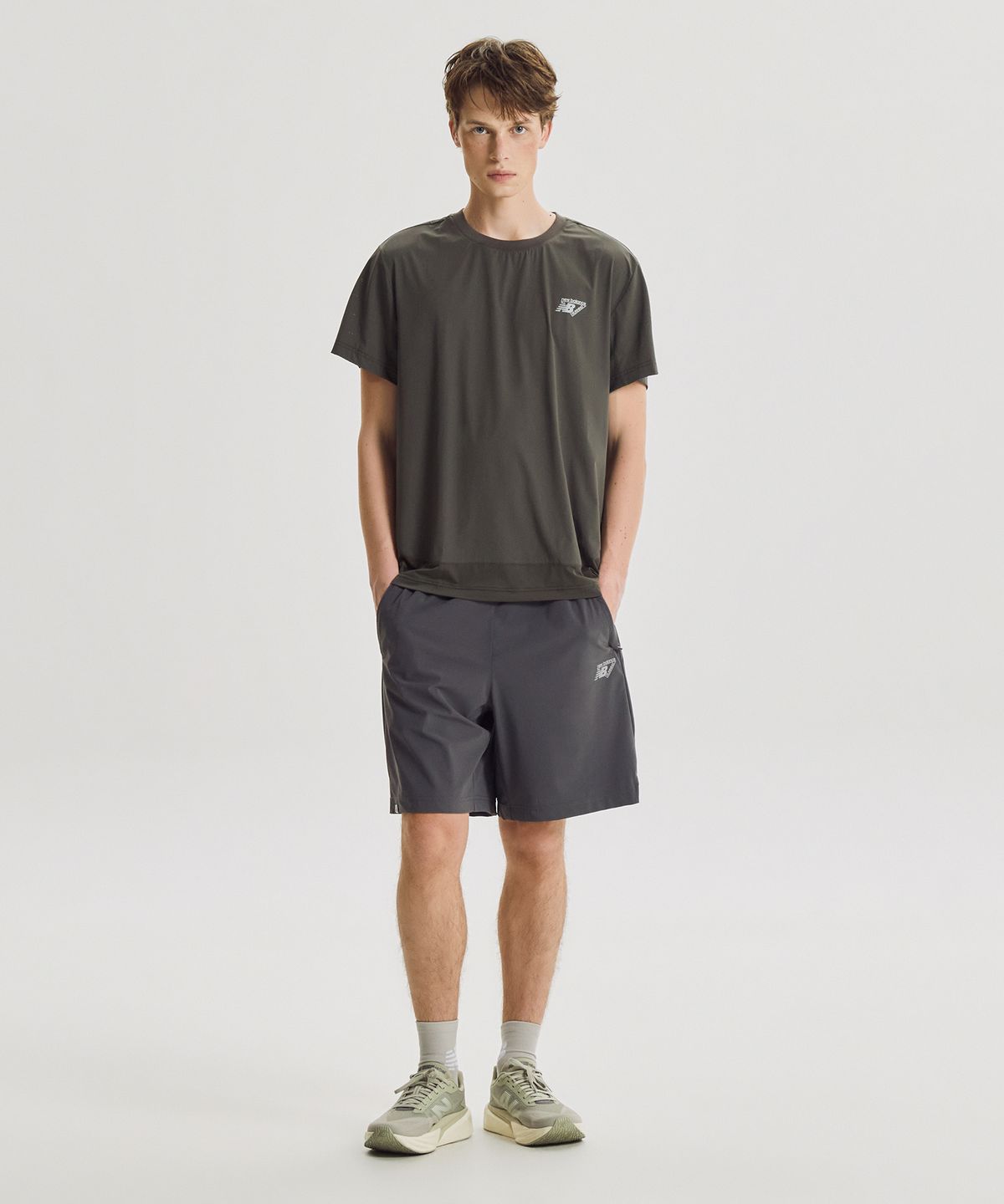뉴발란스(NEW BALANCE) NBNEG35703 / UNI RC AIR PRO 반팔티 (CHARCOAL)
