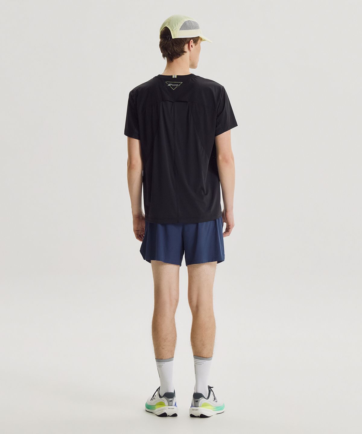 뉴발란스(NEW BALANCE) NBNEG35703 / UNI RC AIR PRO 반팔티 (BLACK)