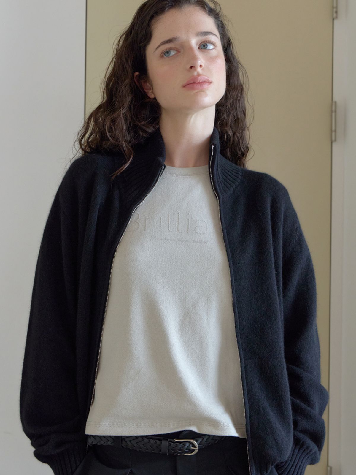 엘씨브이(LCVE) CHAIN EMBROIDERY T-SHIRT_MINT GRAY