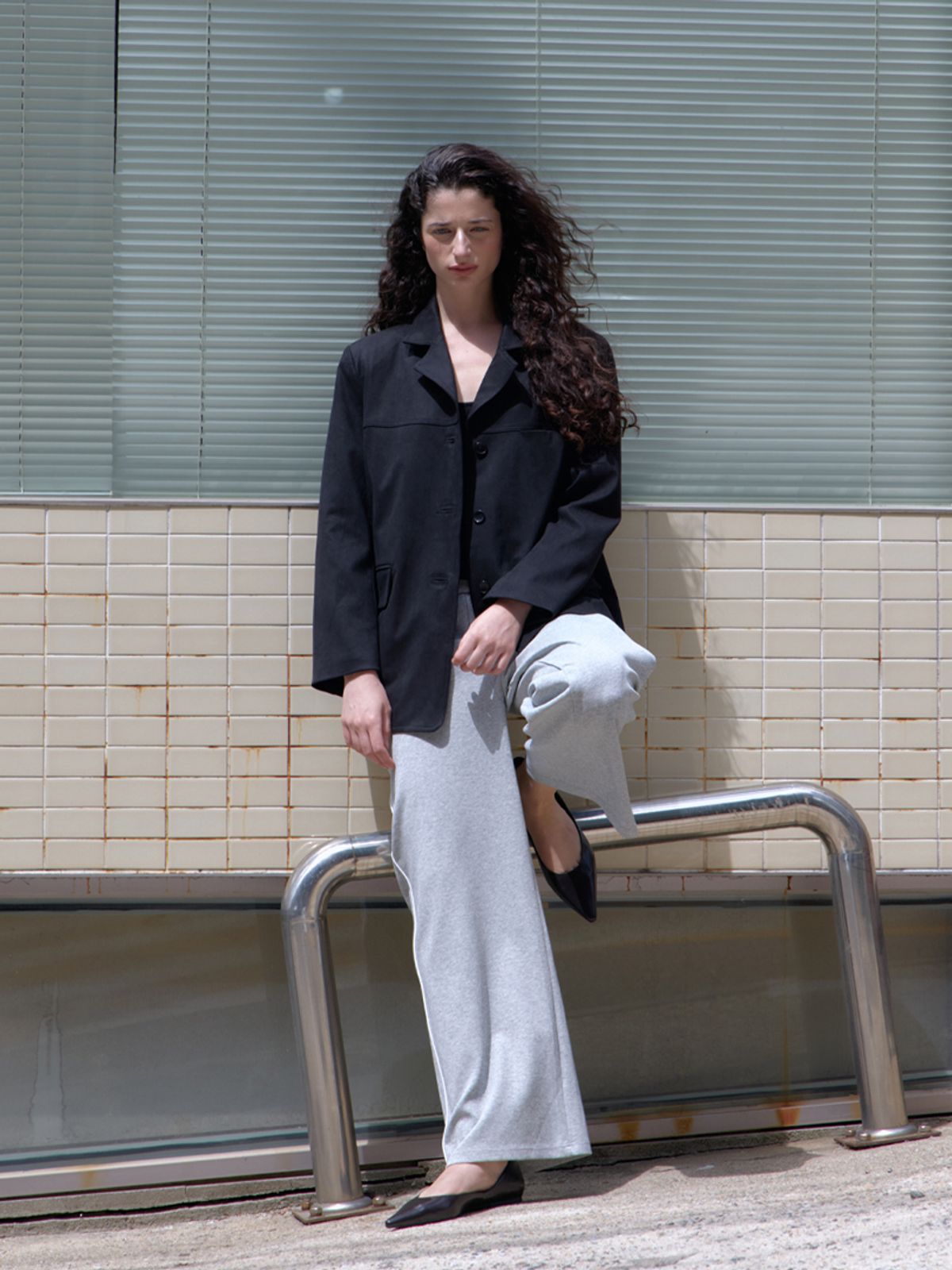 엘씨브이(LCVE) EMBROIDERY WIDE SWEAT PANTS_GRAY