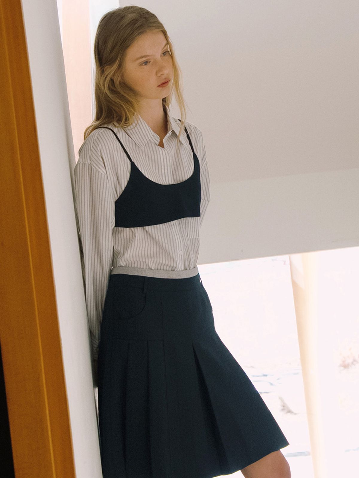 엘씨브이(LCVE) BUSTIER CROP TOP [2COLORS]