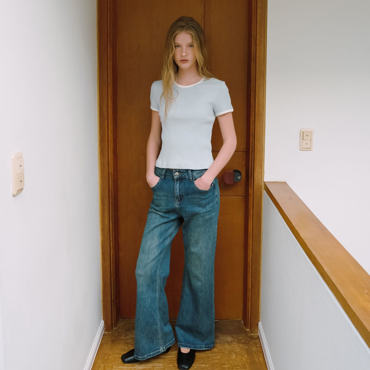 엘씨브이(LCVE) RIBBED ROUND-NECK T-SHIRT [2COLORS]