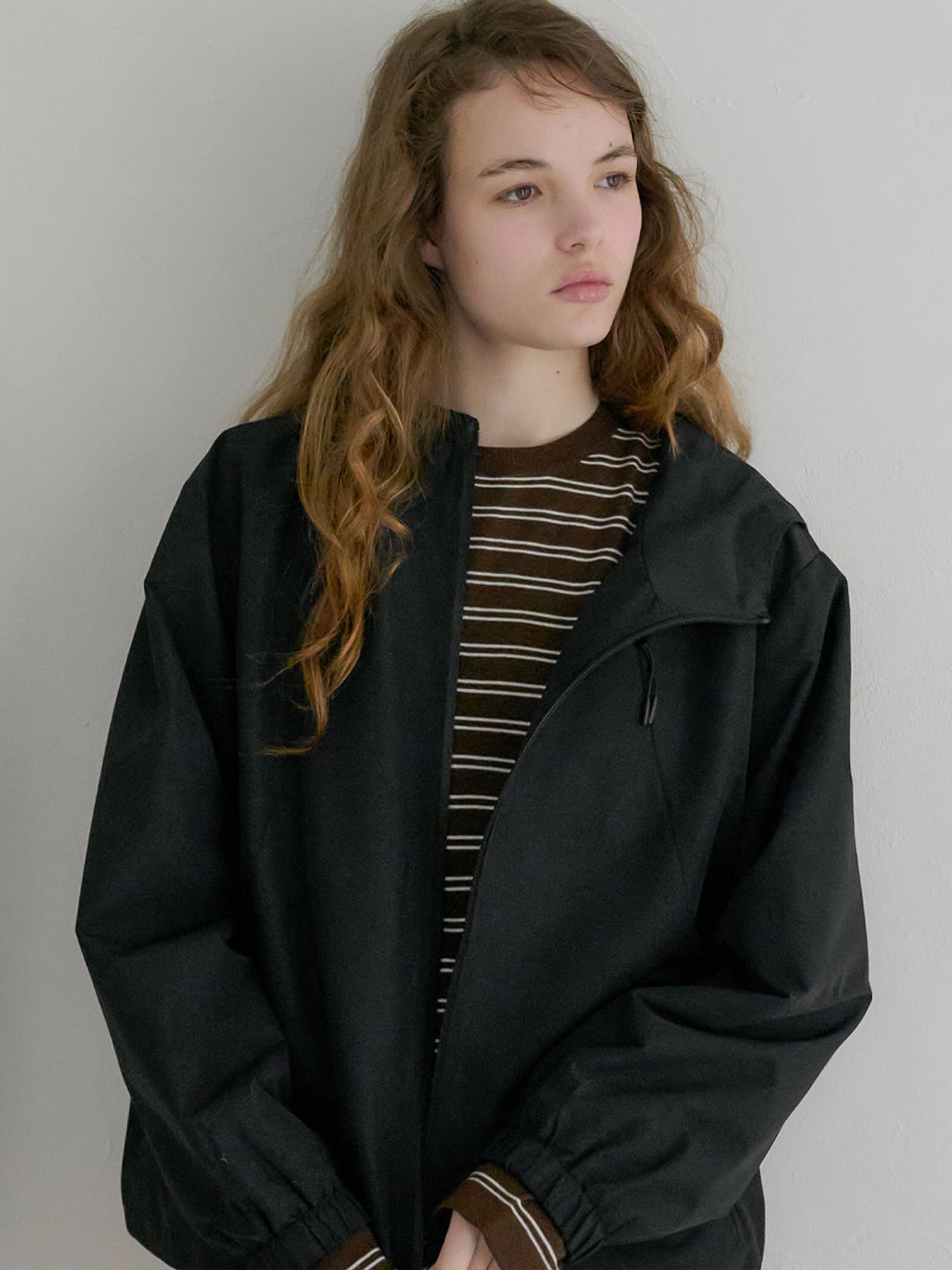 엘씨브이(LCVE) PIPED HOODED WINDBREAKER_BLACK