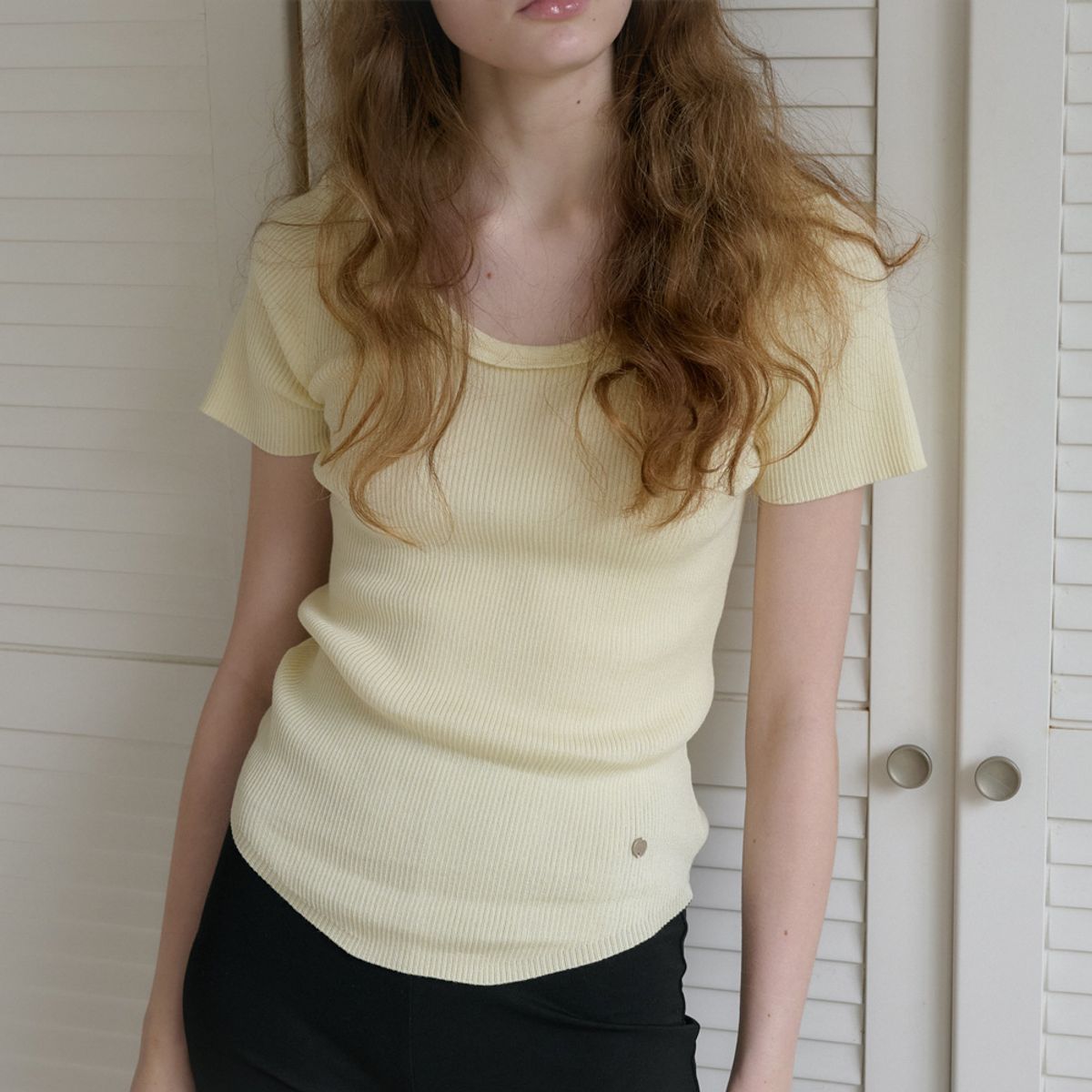 엘씨브이(LCVE) SCOOP NECK RIB KNIT TOP_BUTTER CREAM
