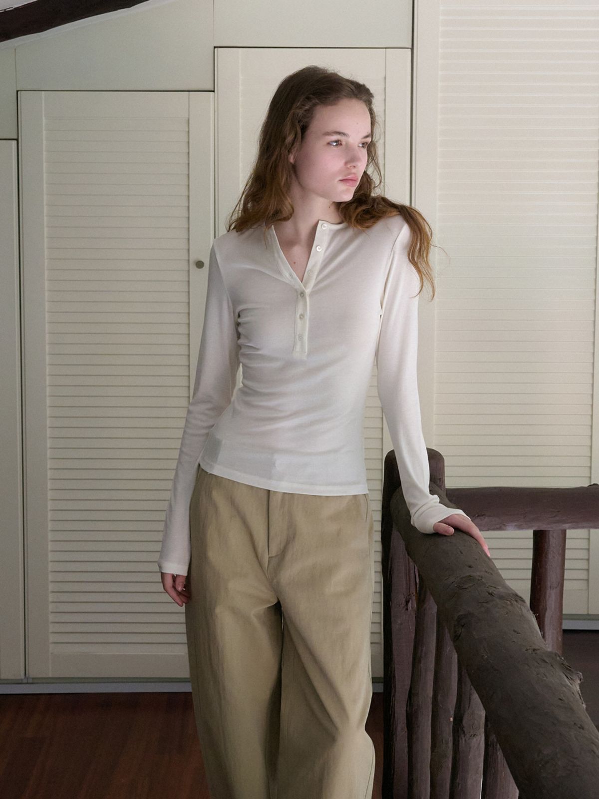 엘씨브이(LCVE) HENLEY NECK SOFT T-SHIRT_IVORY