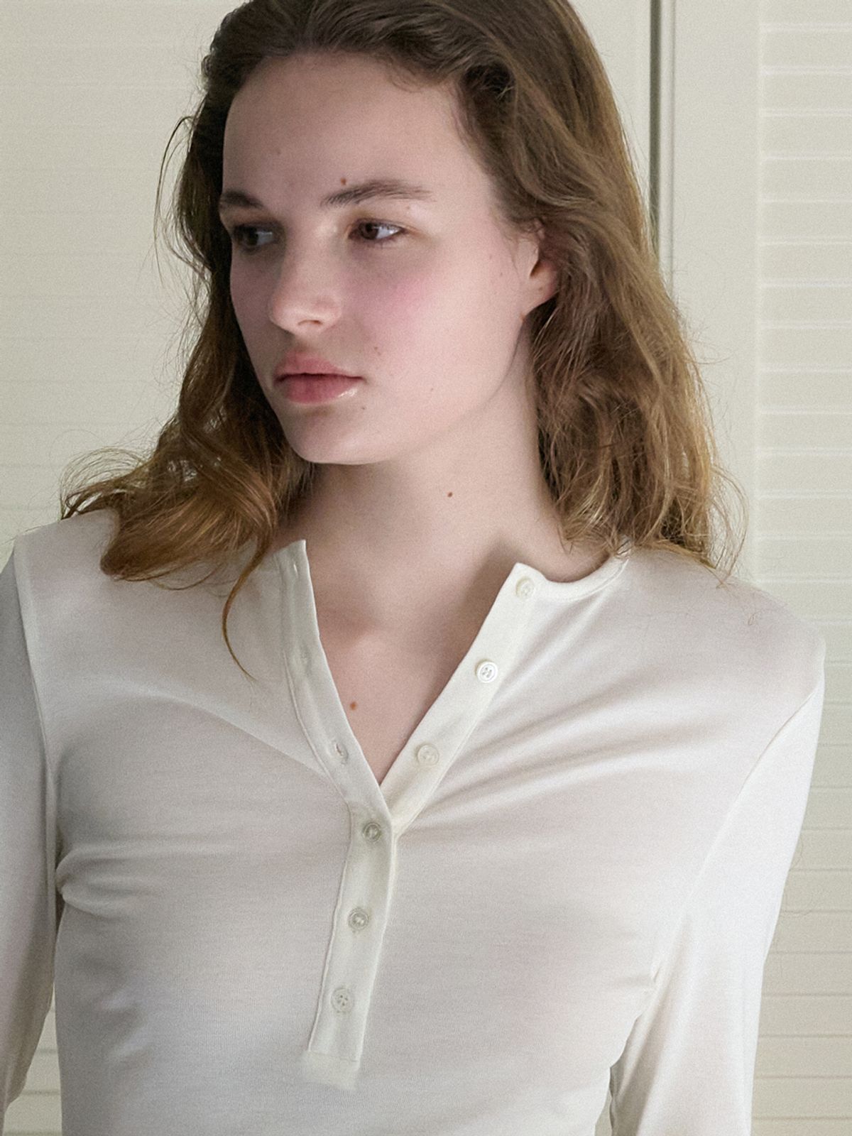 엘씨브이(LCVE) HENLEY NECK SOFT T-SHIRT_IVORY