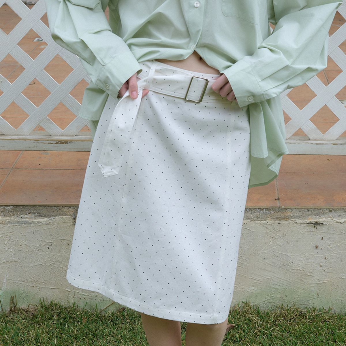 엘씨브이(LCVE) POLKA DOT BELTED SKIRT_WHITE