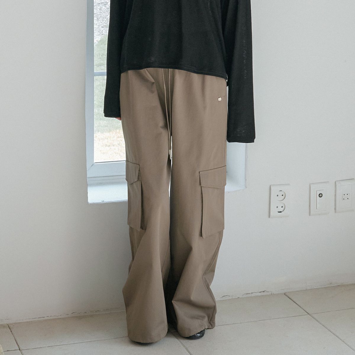 엘씨브이(LCVE) 2-WAY WIDE JOGGER PANTS_BROWN