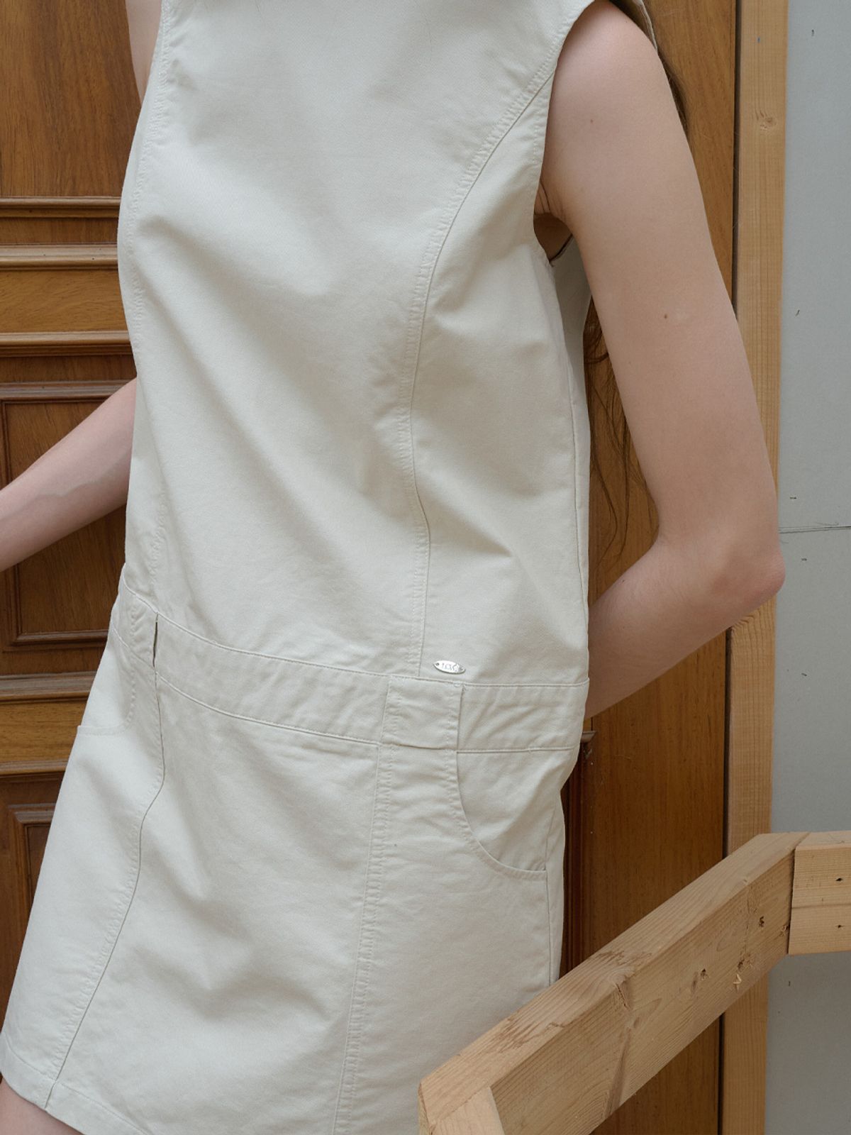 엘씨브이(LCVE) COTTON FLAT MINI DRESS_LIGHT BEIGE