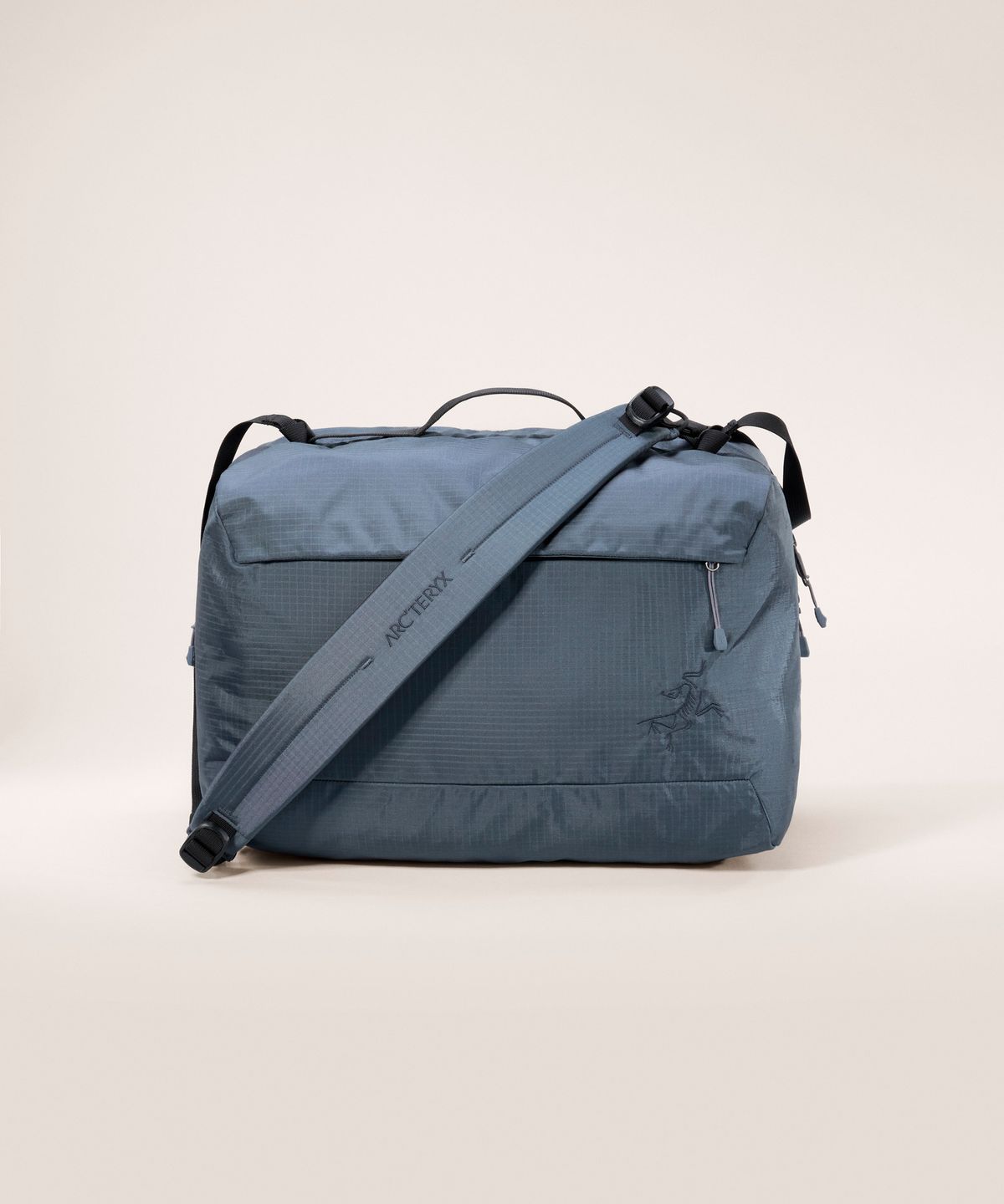 아크테릭스(ARCTERYX) 인덱스 40 볼더링 백 - DK STRATUS / ABQSU10352