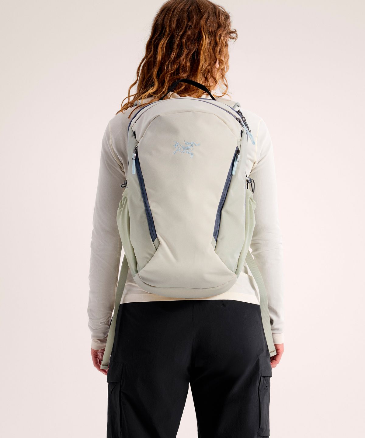 아크테릭스(ARCTERYX) 맨티스 26 백팩 - HEADWATERS / ABQSU10643