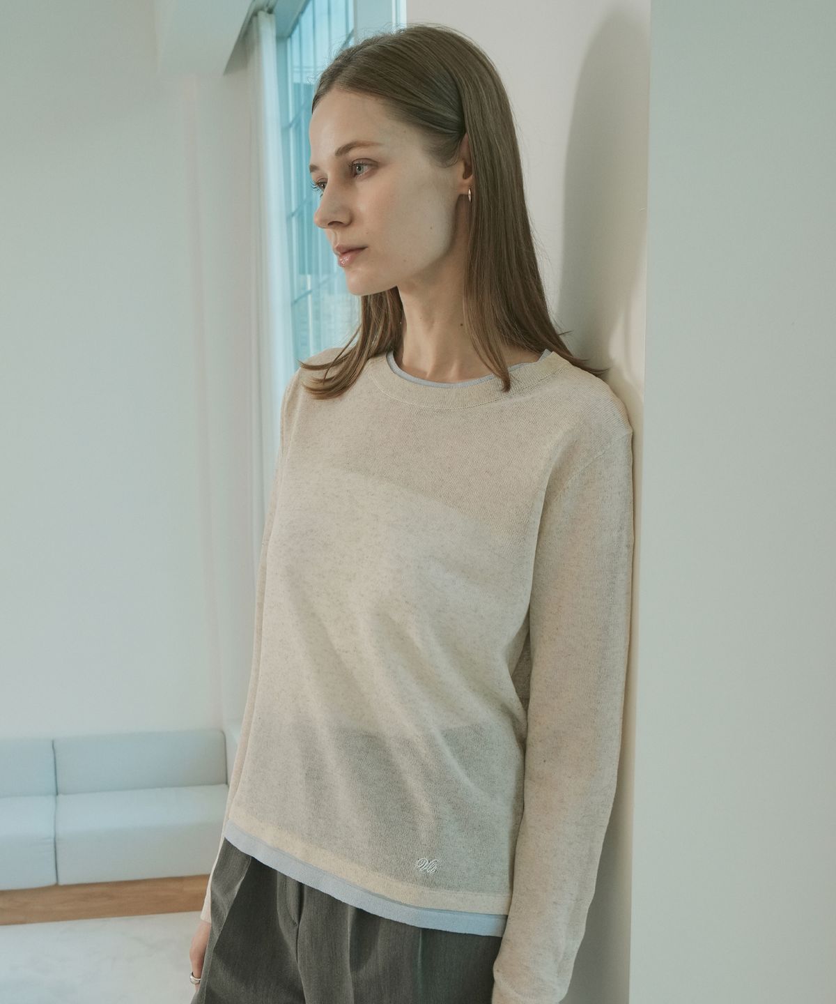 블레티(VLETI) Linen Blend Contrast Layered Embroidery Knit (linen)
