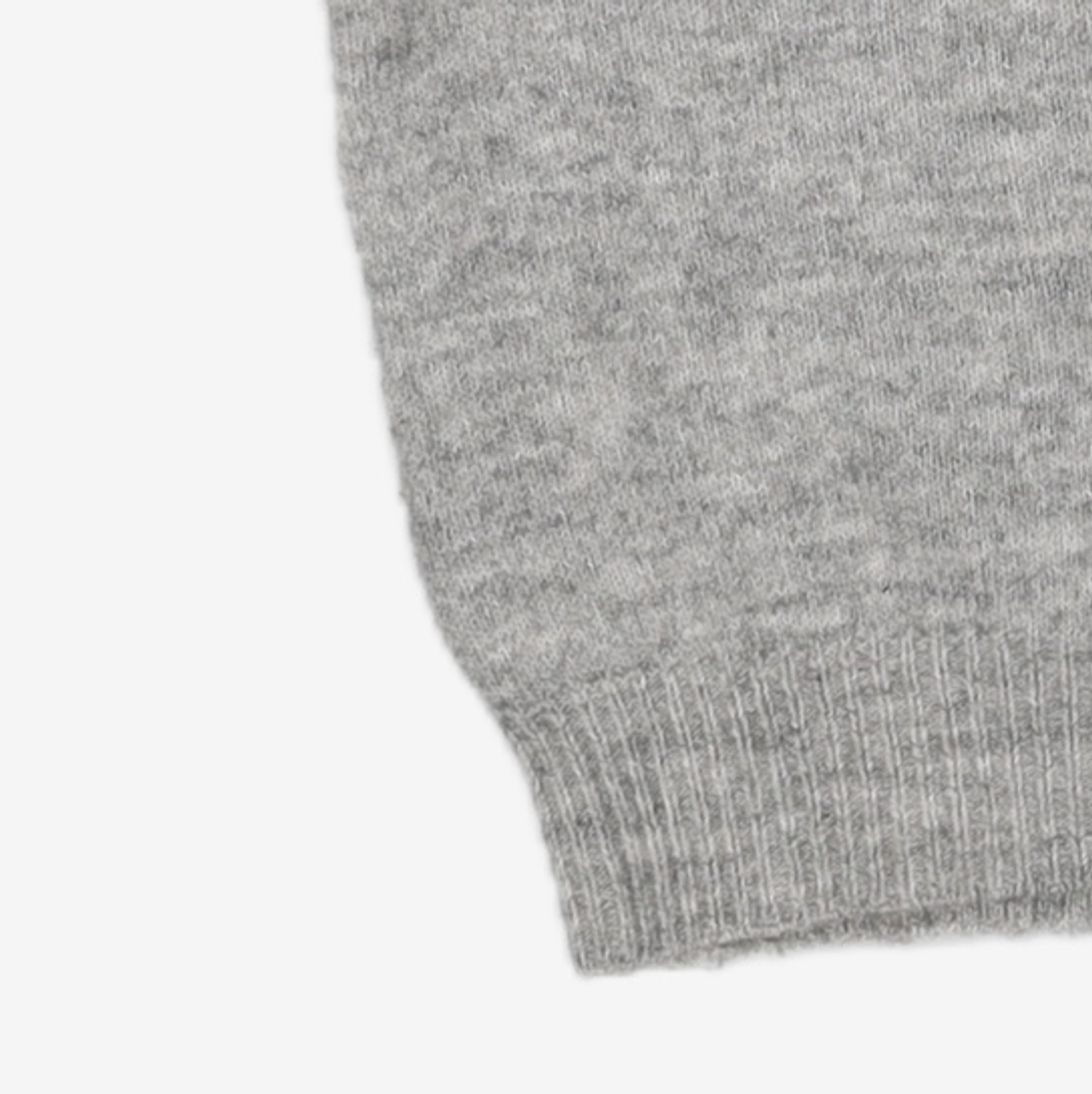 디바이디드에이치앤엠(DIVIDED H&M) 니트/스웨터 S