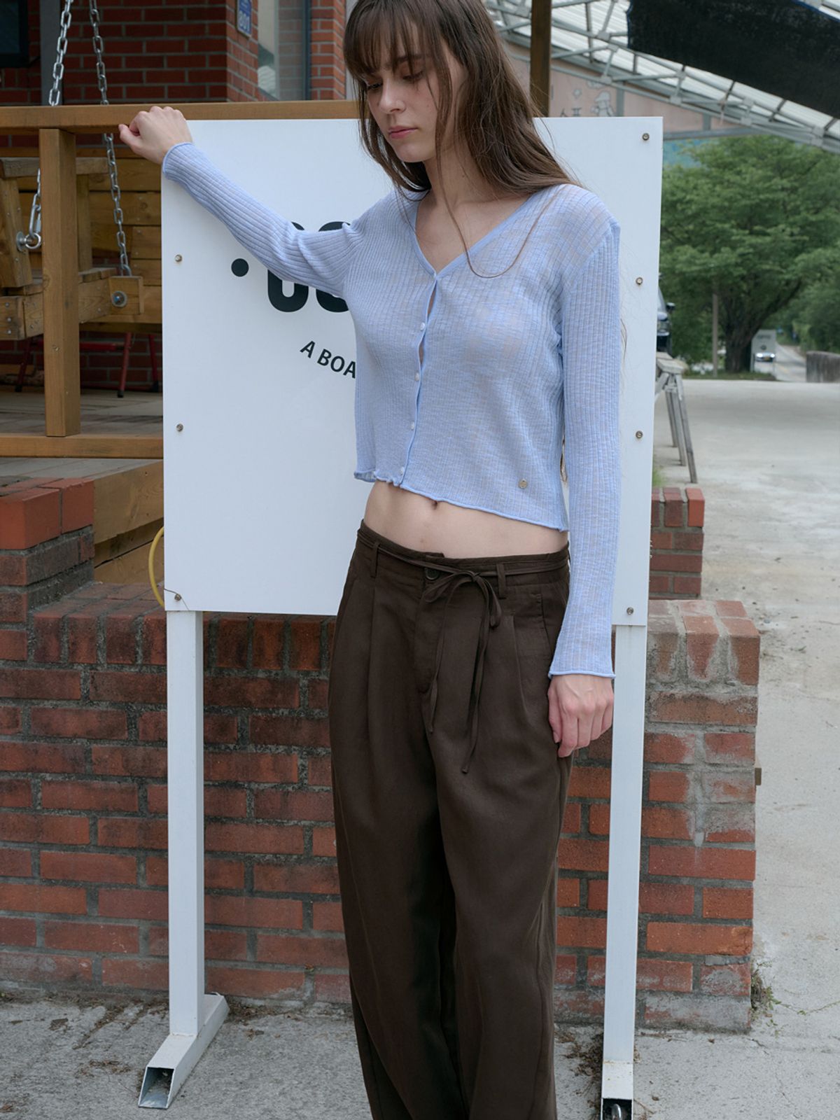 엘씨브이(LCVE) TWO-TUCK BELTED WIDE PANTS_BROWN