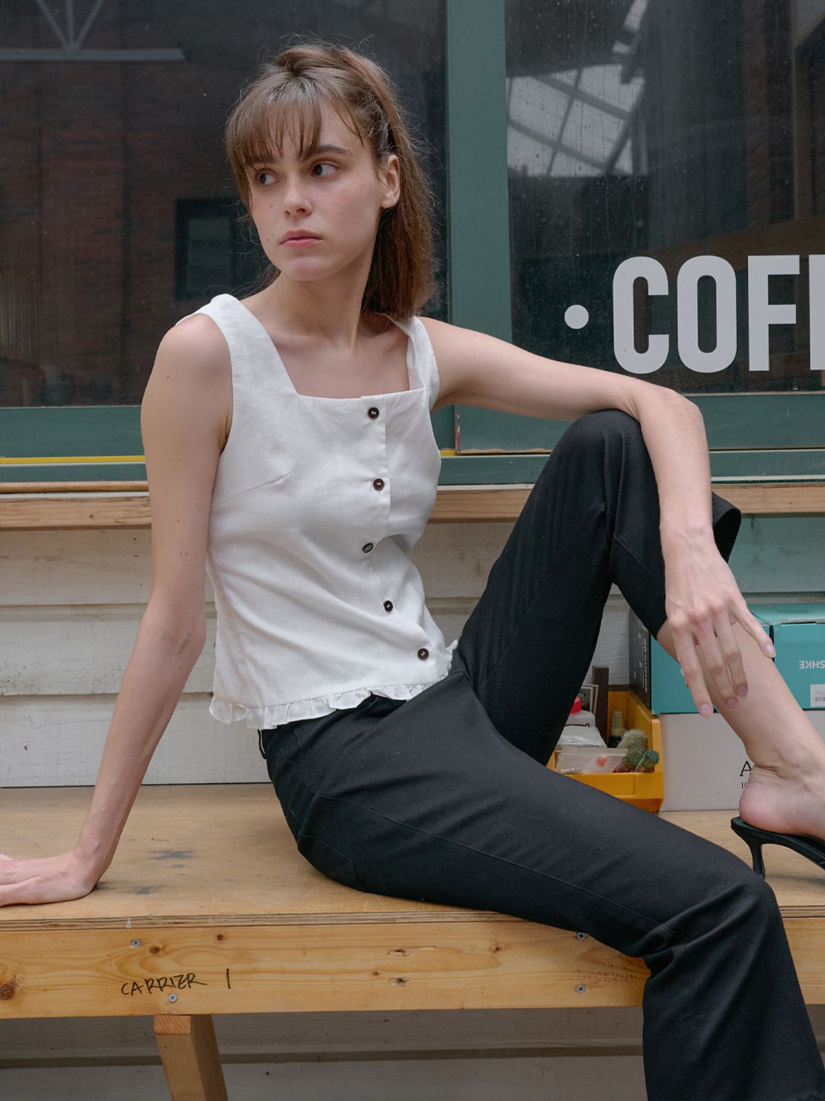 엘씨브이(LCVE) COMFORT CAPRI PANTS_BLACK