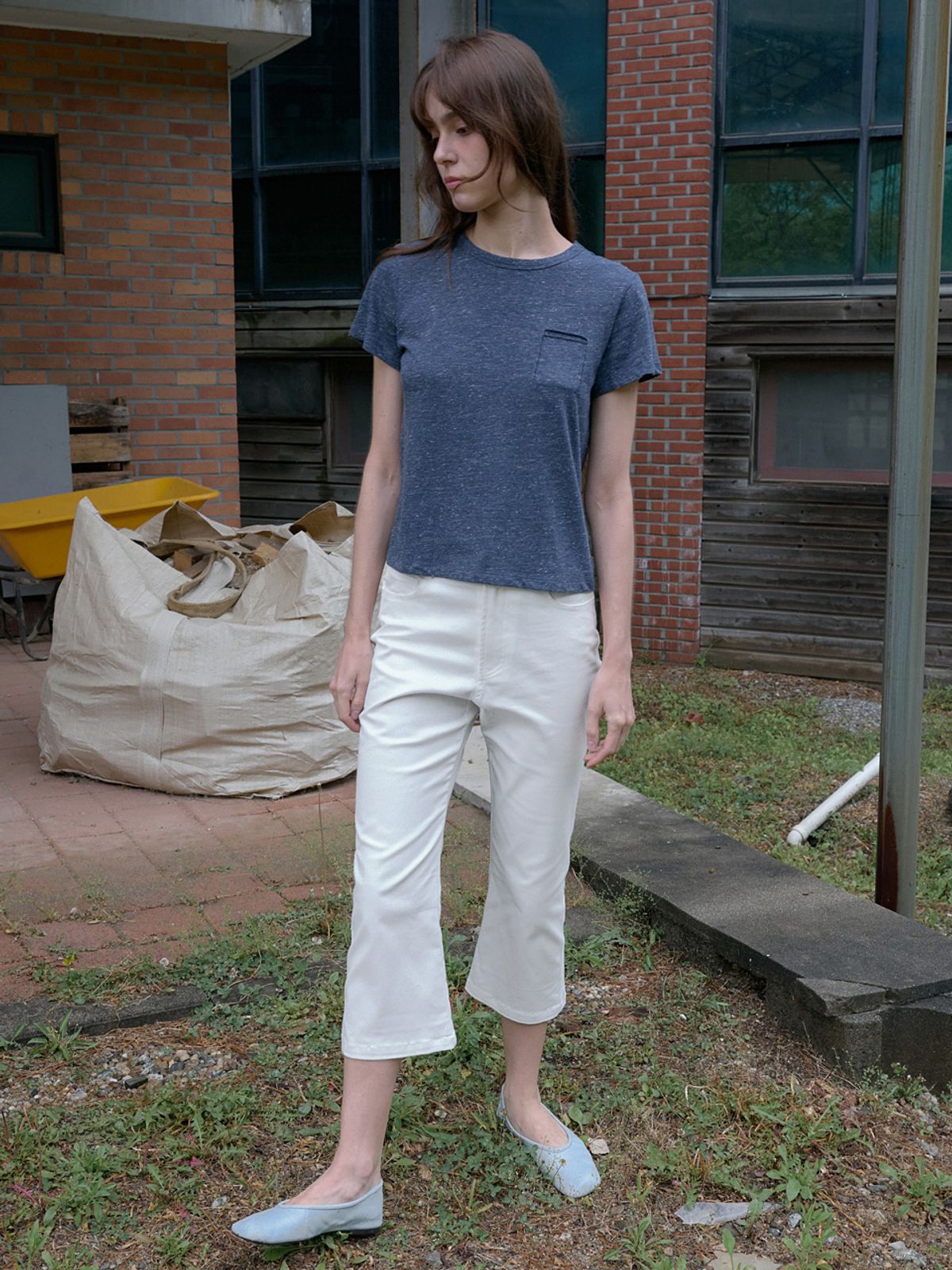 엘씨브이(LCVE) COMFORT CAPRI PANTS_WHITE