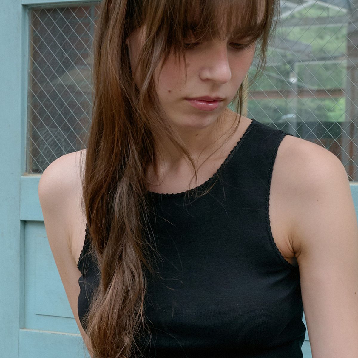 엘씨브이(LCVE) SCALLOP POINT SLEEVELESS TOP_BLACK