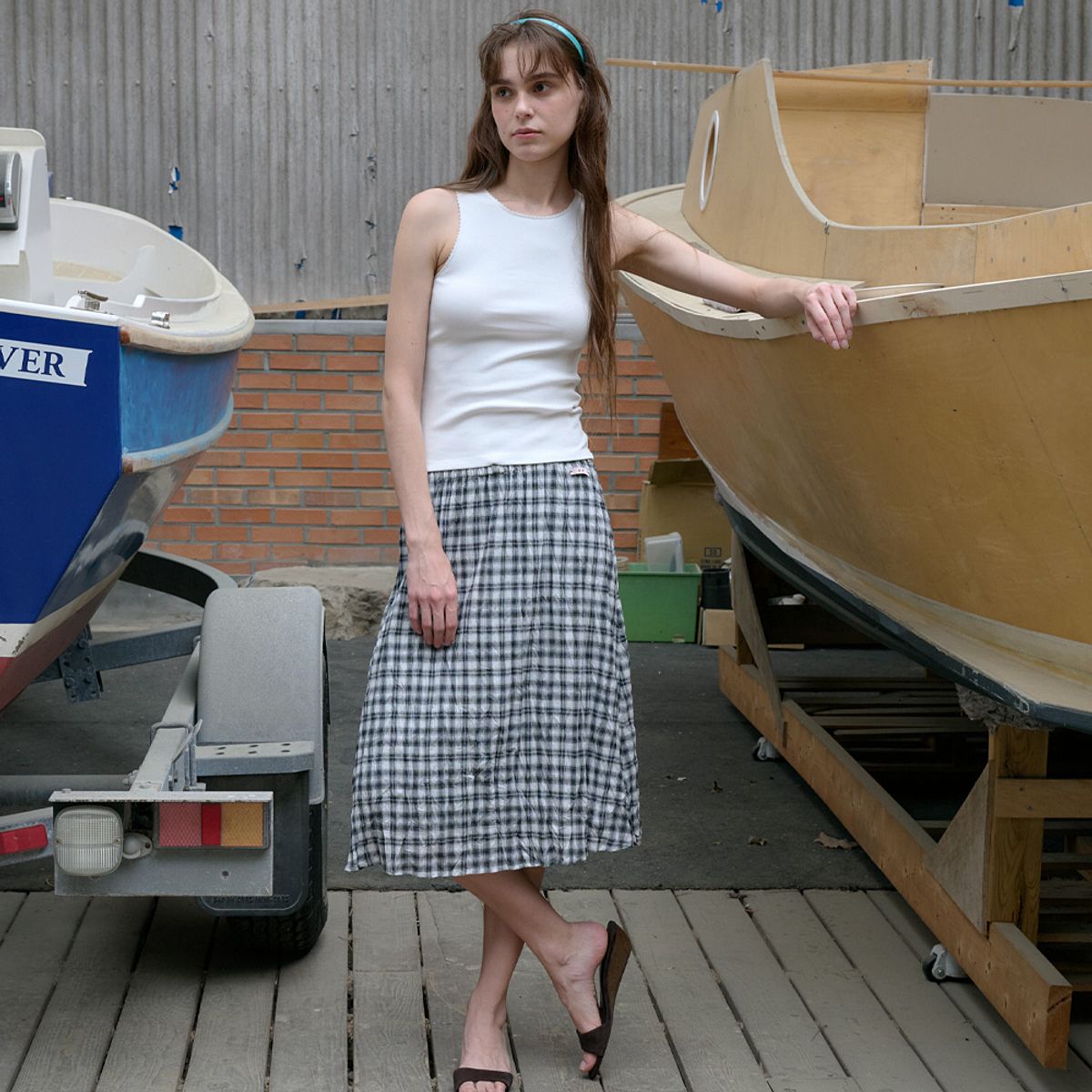 엘씨브이(LCVE) SCALLOP POINT SLEEVELESS TOP_IVORY