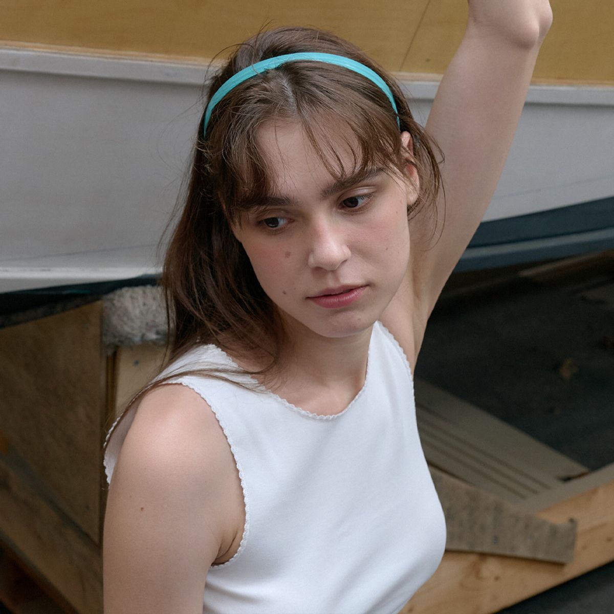 엘씨브이(LCVE) SCALLOP POINT SLEEVELESS TOP_IVORY