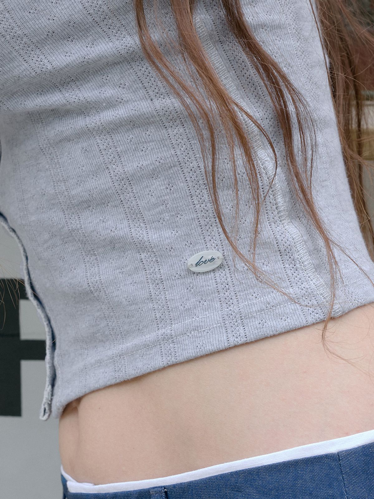 엘씨브이(LCVE) EYELET LACE SLEEVELESS TOP_GRAY