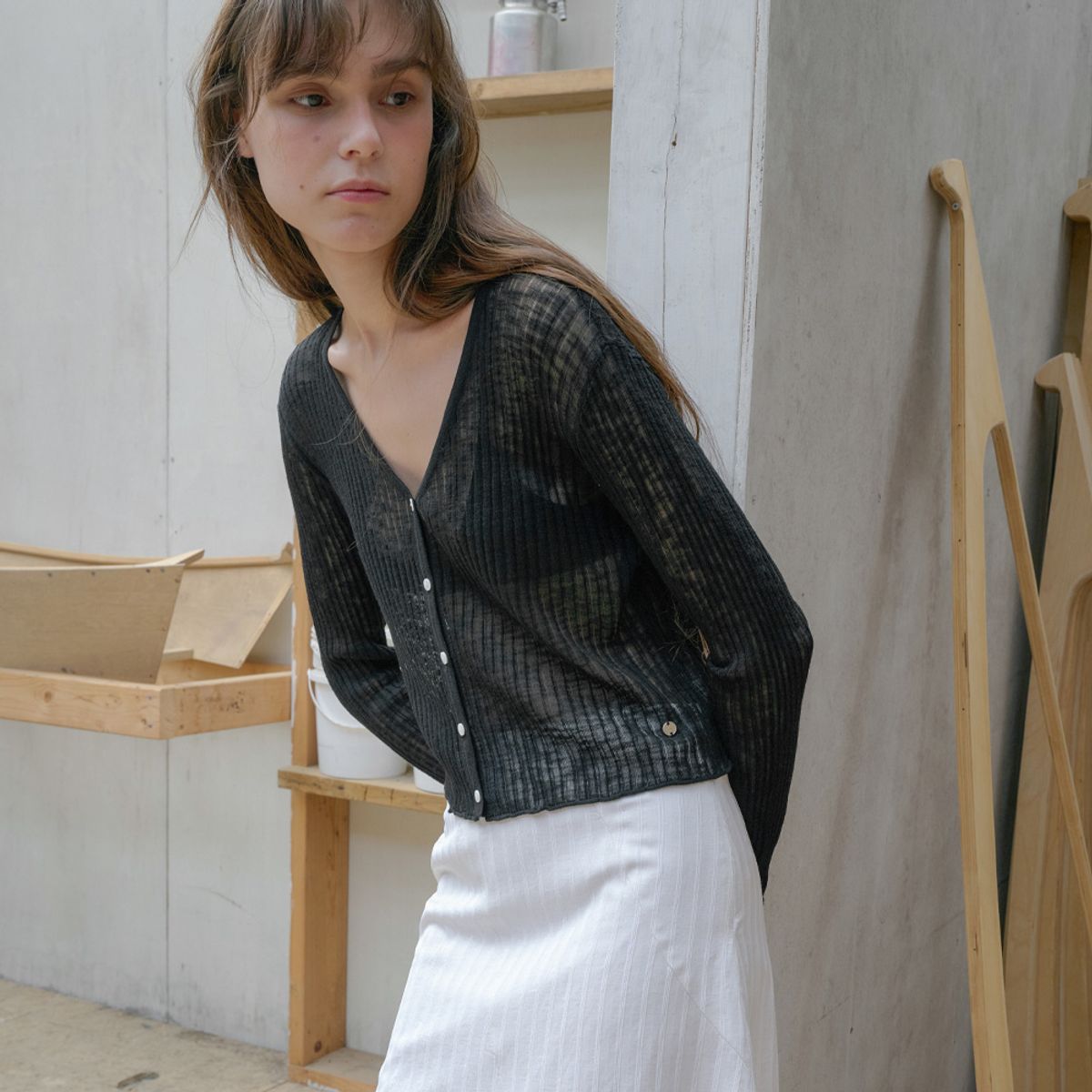 엘씨브이(LCVE) ESSENTIAL V-NECK KNIT CARDIGAN_BLACK
