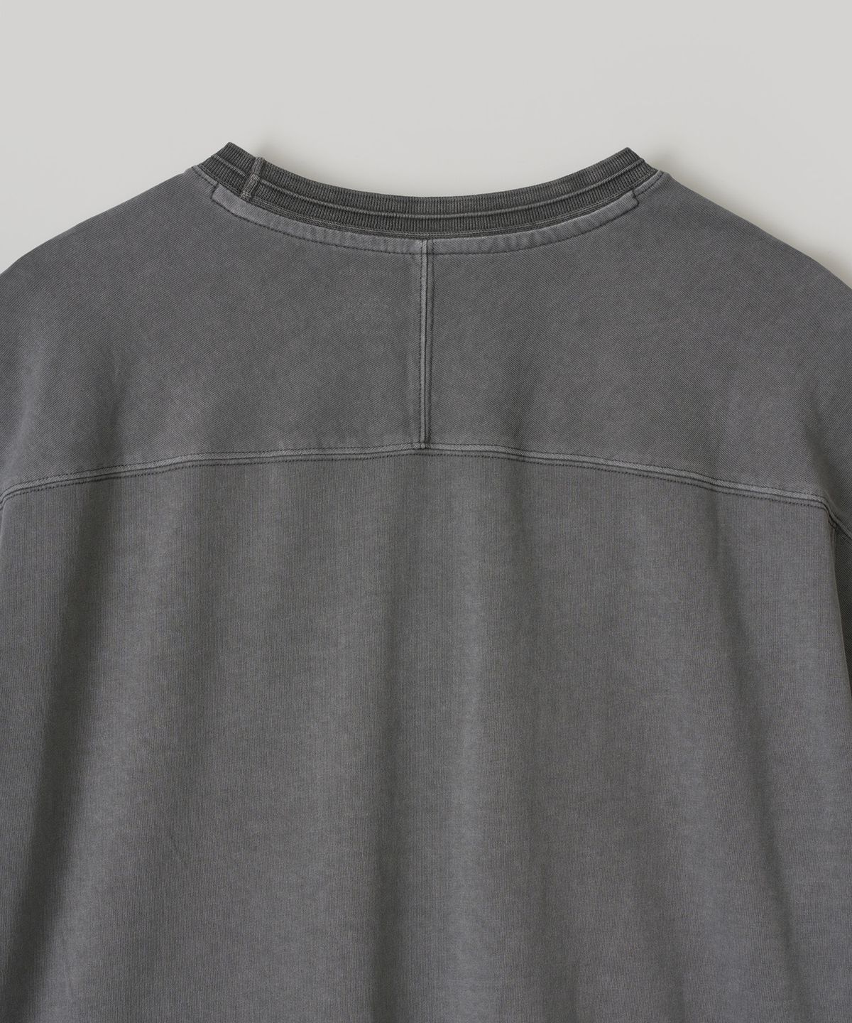 어나더 오피스(ANOTHER OFFICE) Pigment Dolman S/S Tee (Dark Gray)