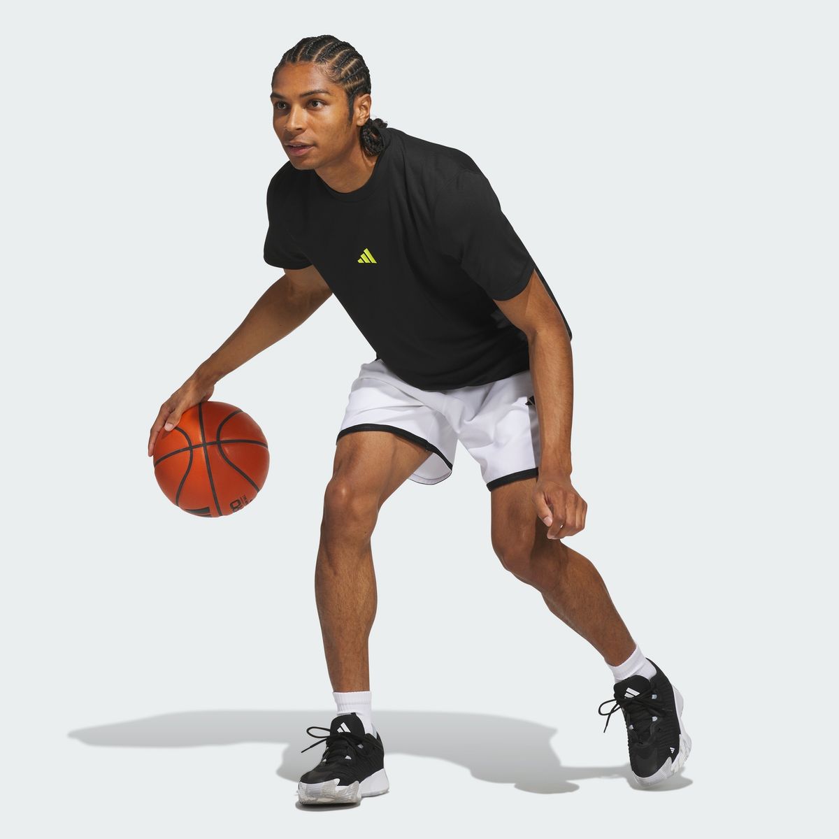 아디다스(ADIDAS) 퍼포먼스 티 KG4815