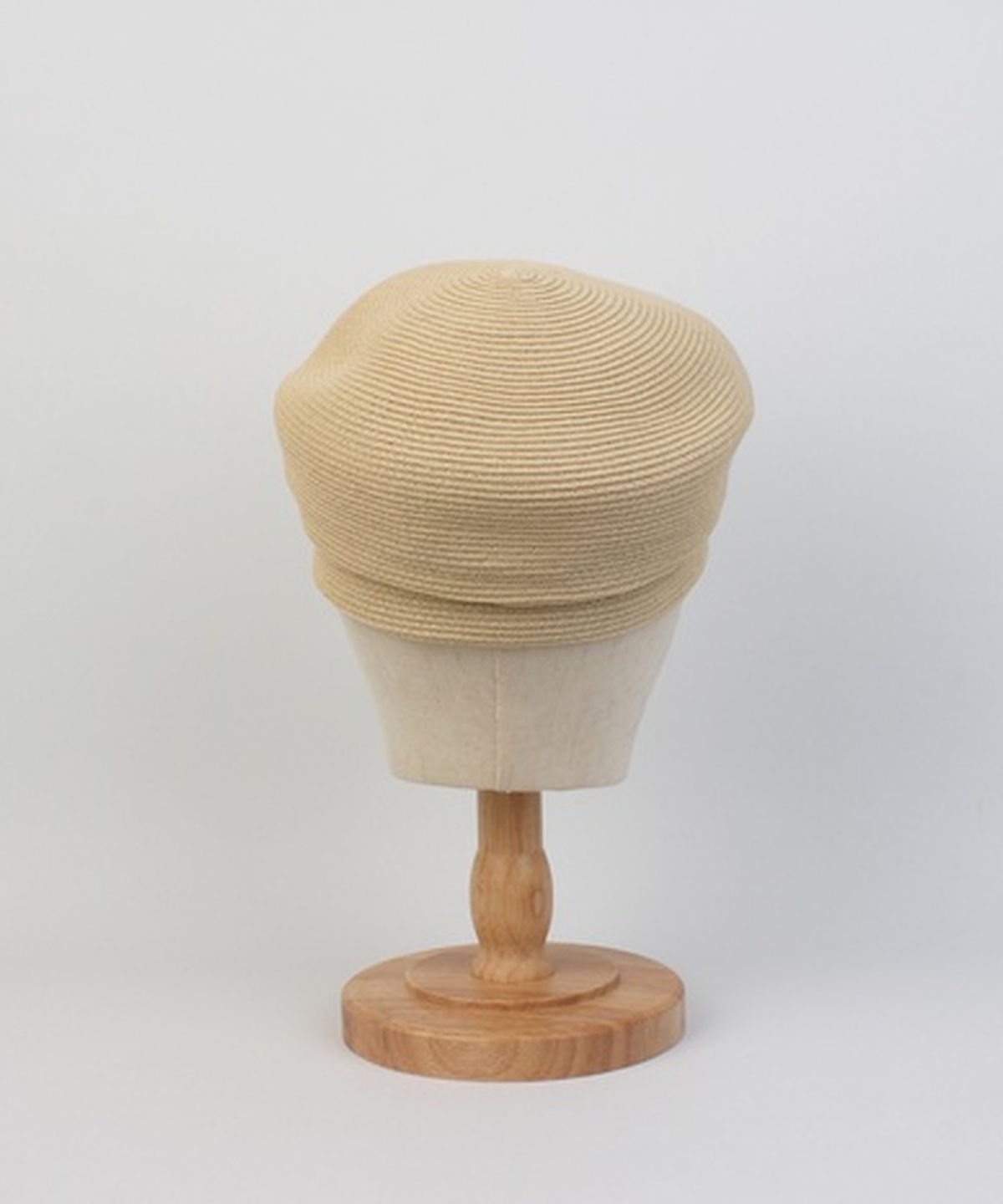 유니버셜 케미스트리(UNIVERSAL CHEMISTRY) Summer Logo Beige Beret 베레모